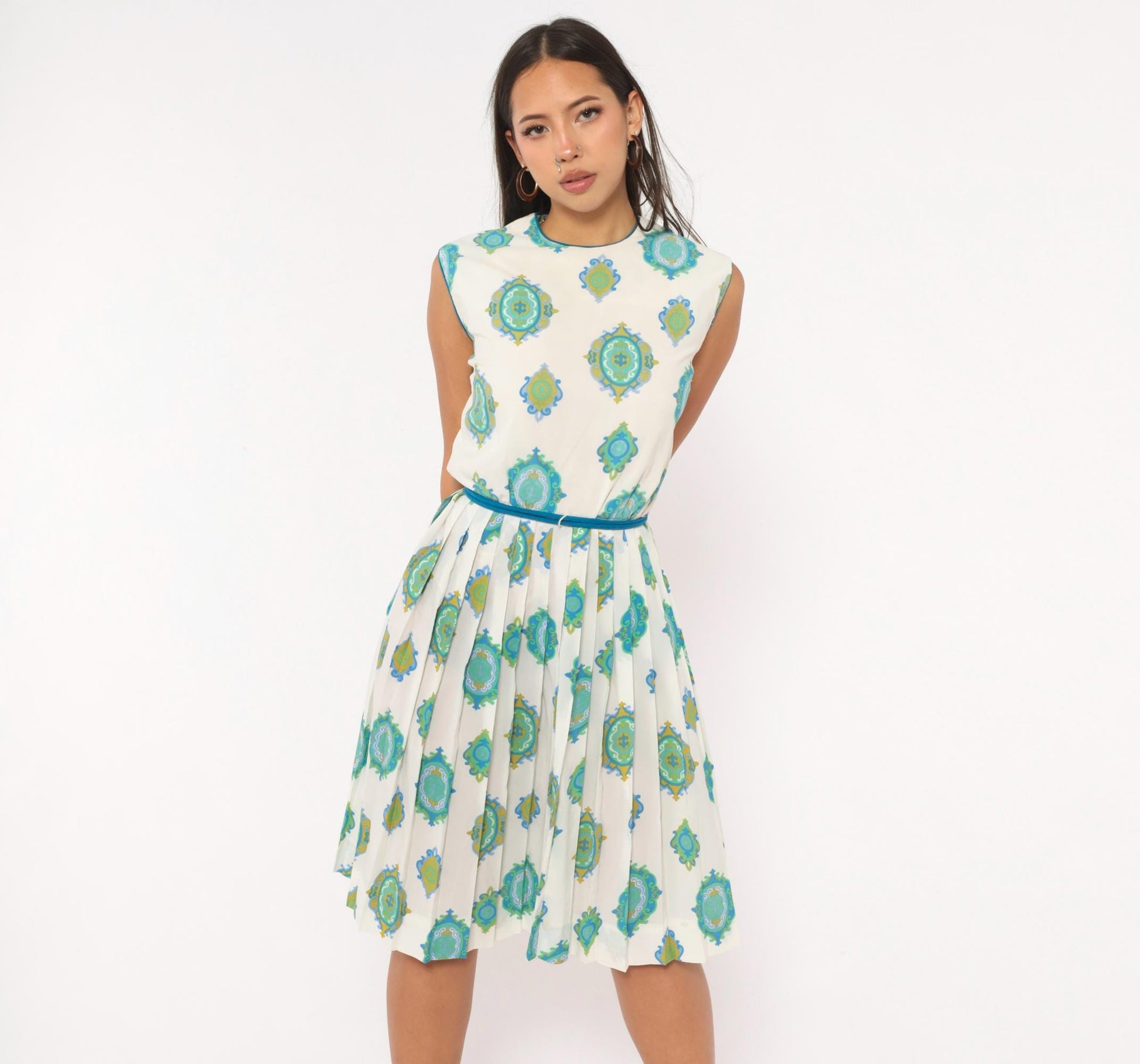 60s R & K Originals Medallion Print Dress Teal White Pleated A-Line Medium