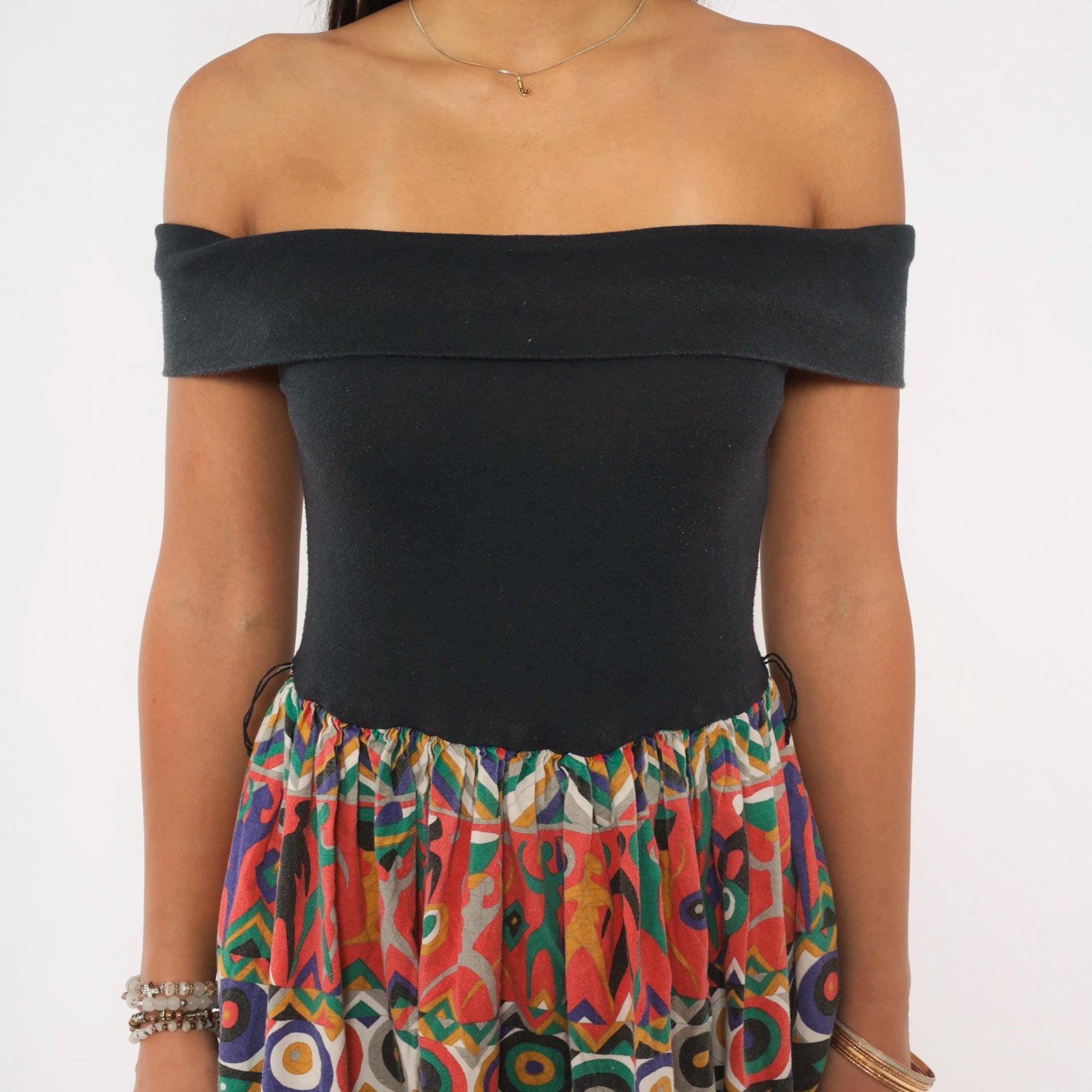 90s Victoria Off-Shoulder Dress Black Multicolor Fish Print Knee-Length Small S