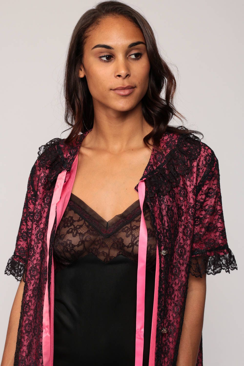 70s Black Lace Lingerie Robe Hot Pink Lining Button-Up Bed Jacket Small
