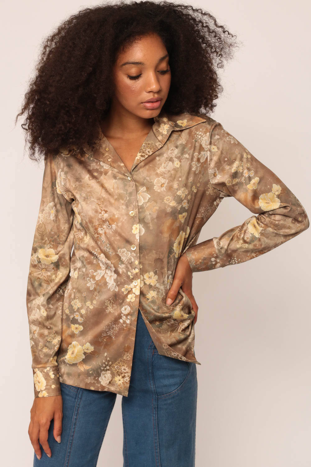 70s Floral Button-Up Blouse Brown Yellow Long Sleeve Shirt Large