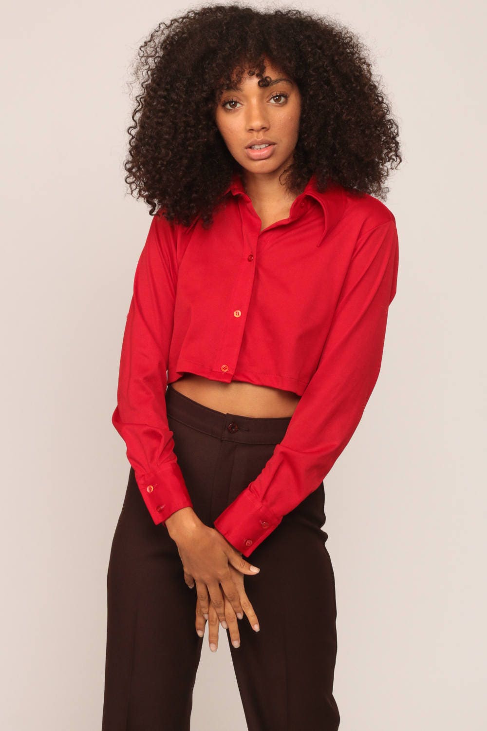 70s Red Crop Top Button-Up Collared Shirt Long Sleeve Small Medium
