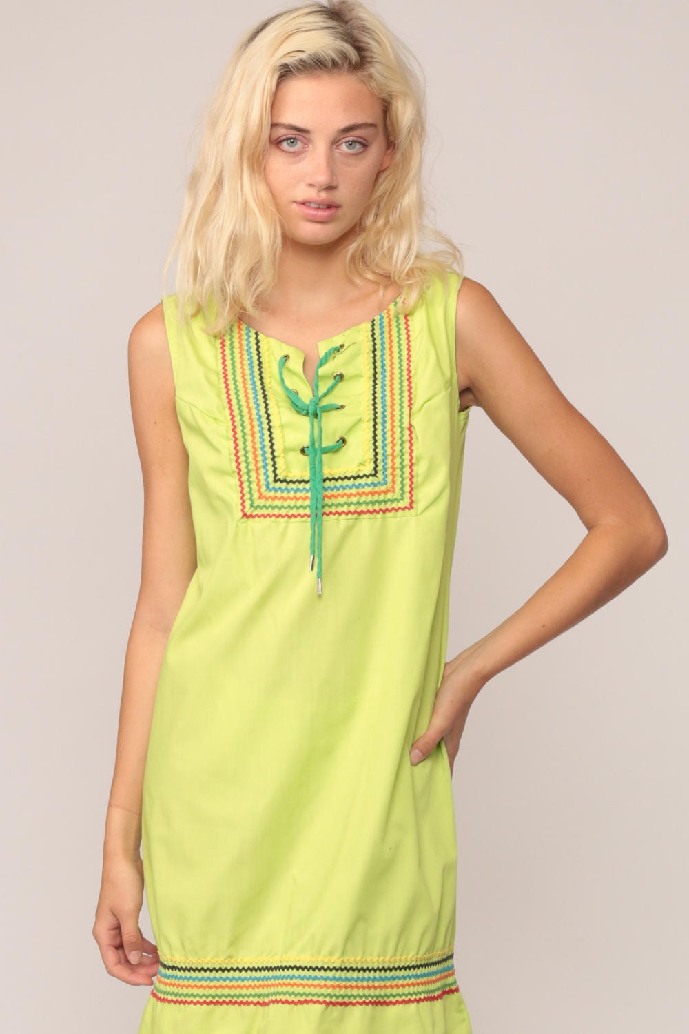 60s Lime Green Shift Mini Dress Lace-Up Corset Neckline Sleeveless Medium