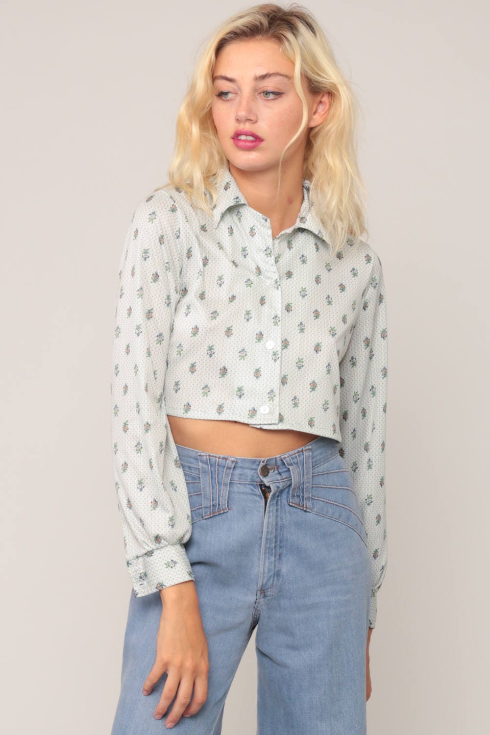 70s Floral Button-Up Crop Top Long Sleeve Blouse Blue White Small Medium