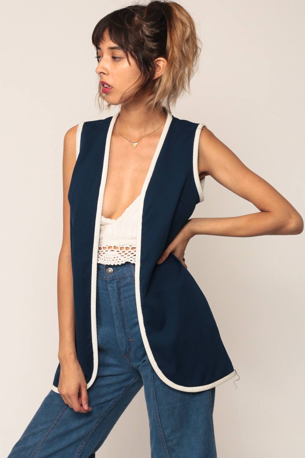 70s Navy Vest Top Sleeveless Open Front White Trim Small Medium