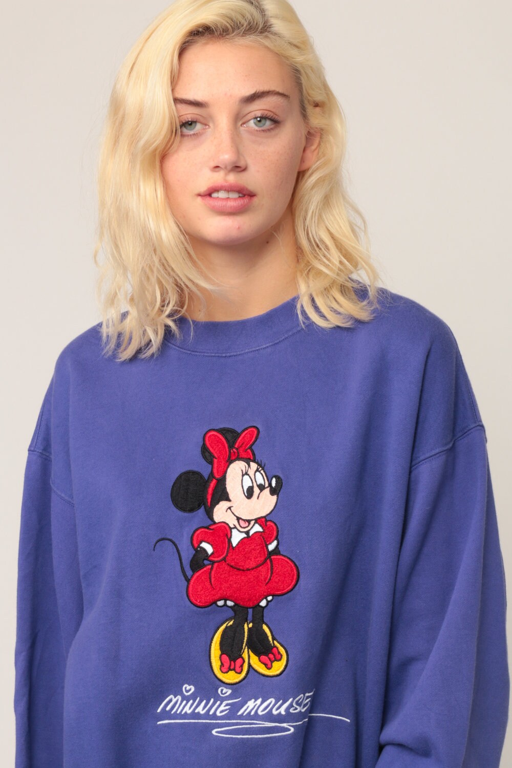 90s Minnie Mouse Walt Disney Sweatshirt Purple Graphic Crewneck Large