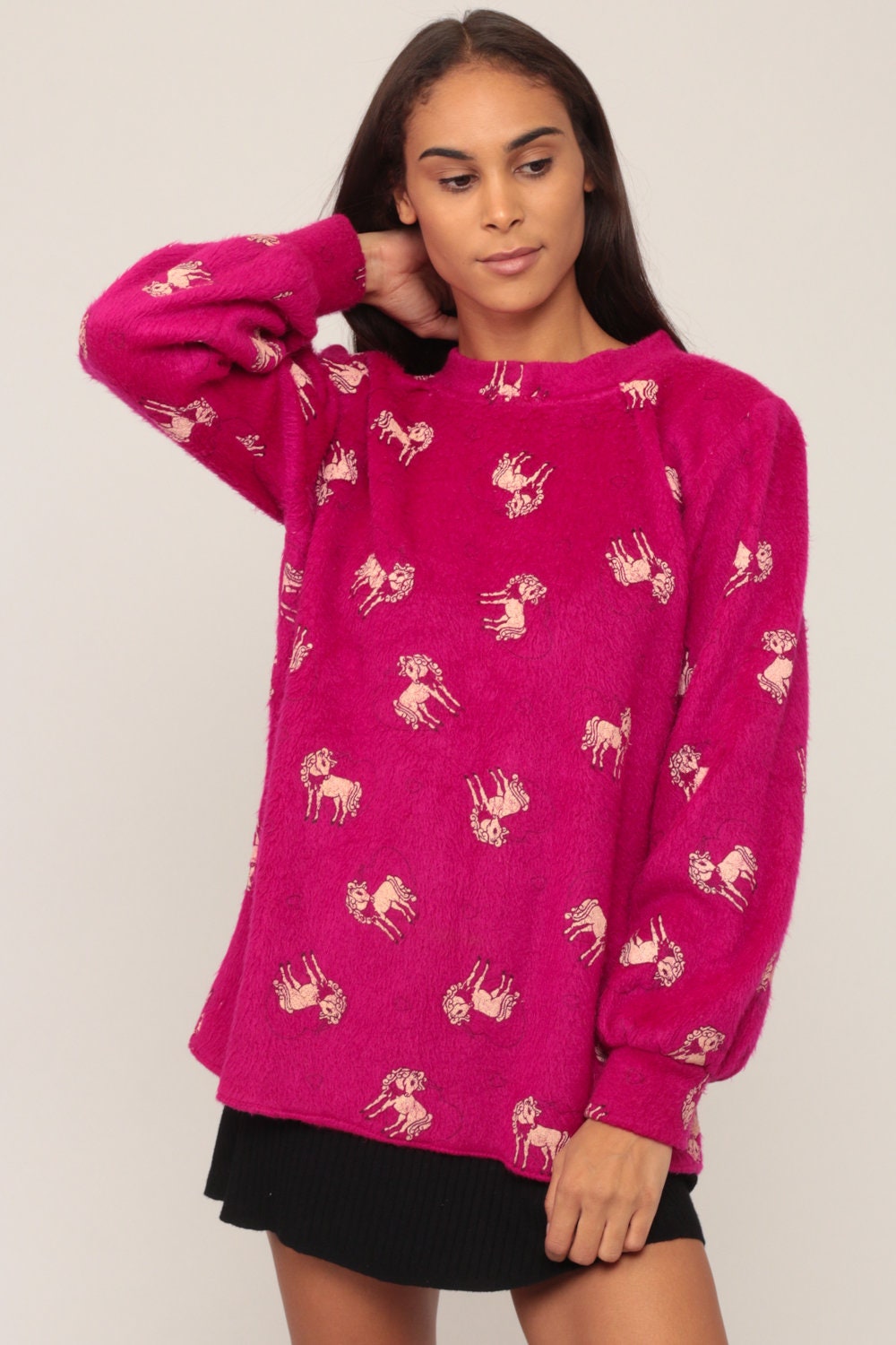 80s Unicorn Heart Magenta Sweatshirt Fuzzy Graphic Crewneck Medium