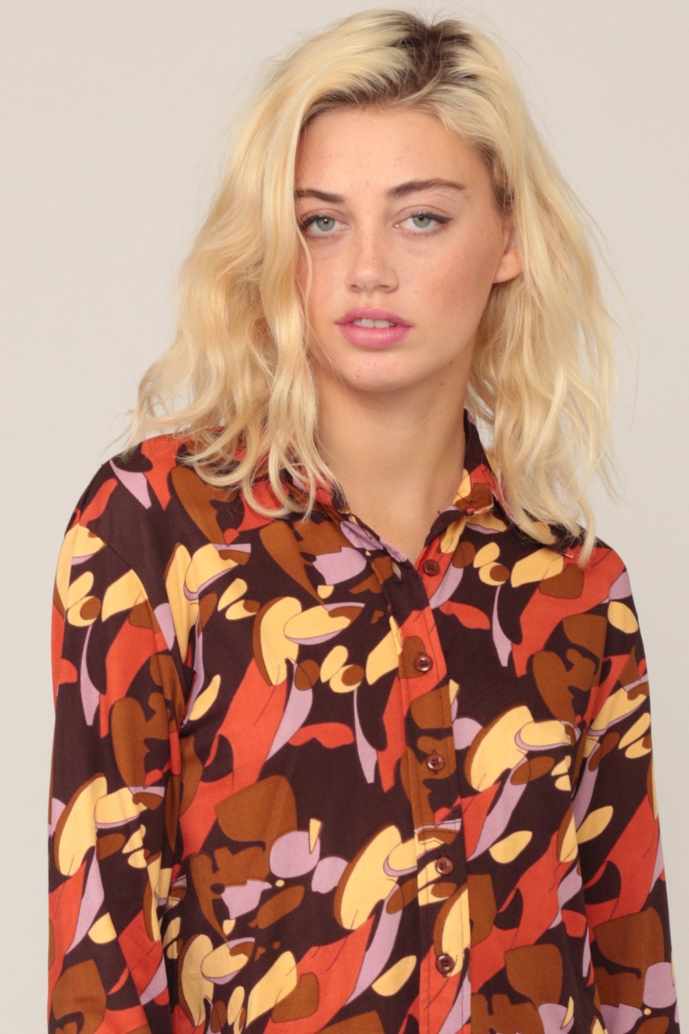 70s Psychedelic Print Button-Up Blouse Long Sleeve Brown Nylon Medium