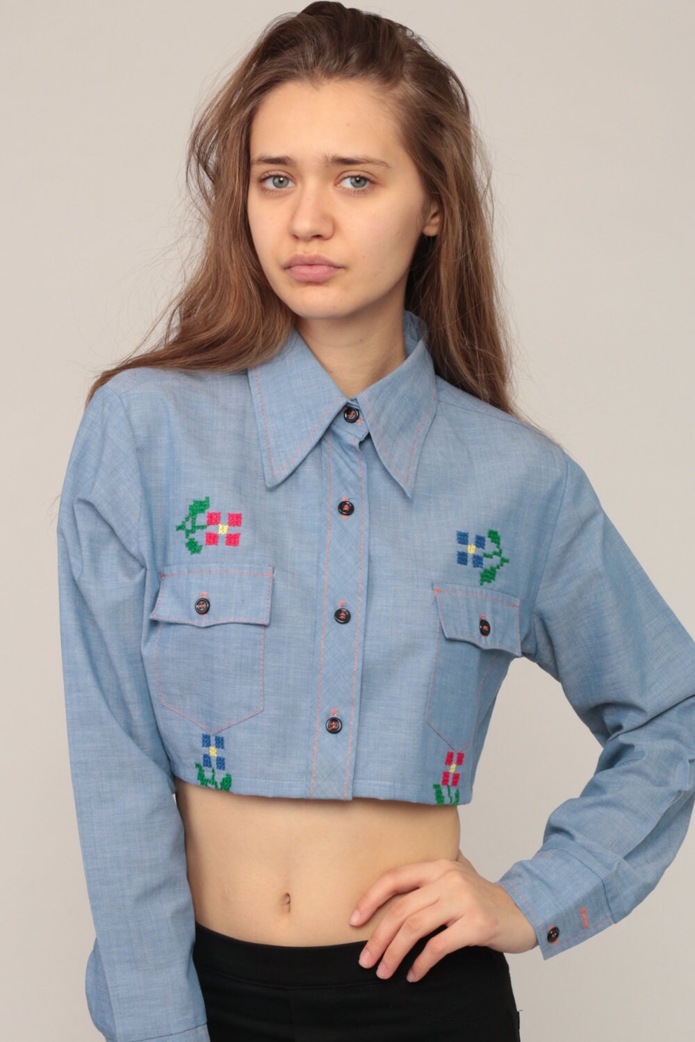 70s Blue Chambray Shirt Floral Embroidered Crop Top Long Sleeve Small