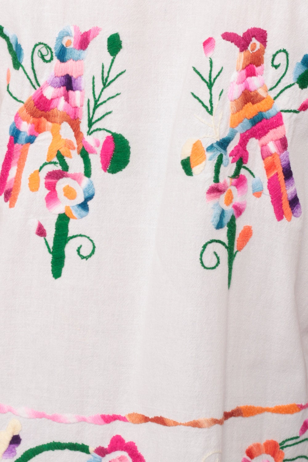 80s Mexican Embroidered Cotton Blouse White Bird Floral Tunic Medium Large