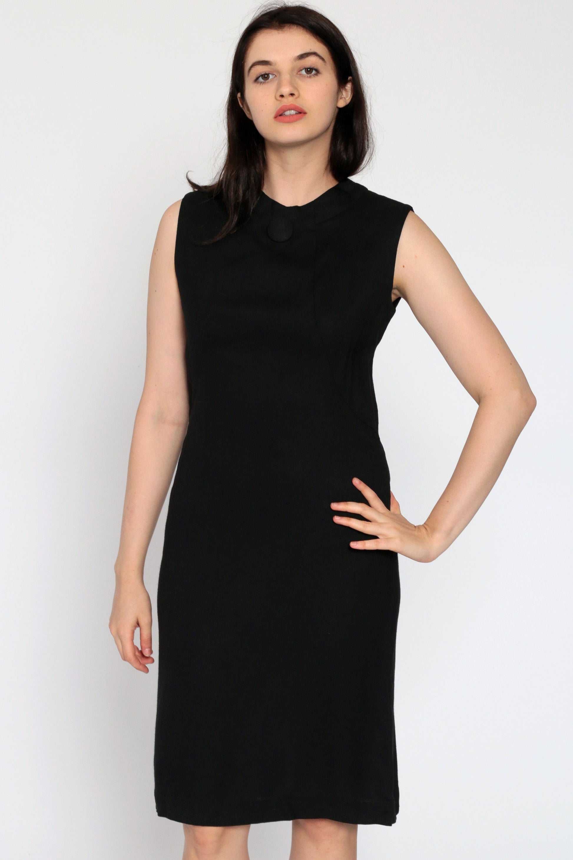 60s Black Linen Shift Dress Mini Length Sleeveless Button Neck Small