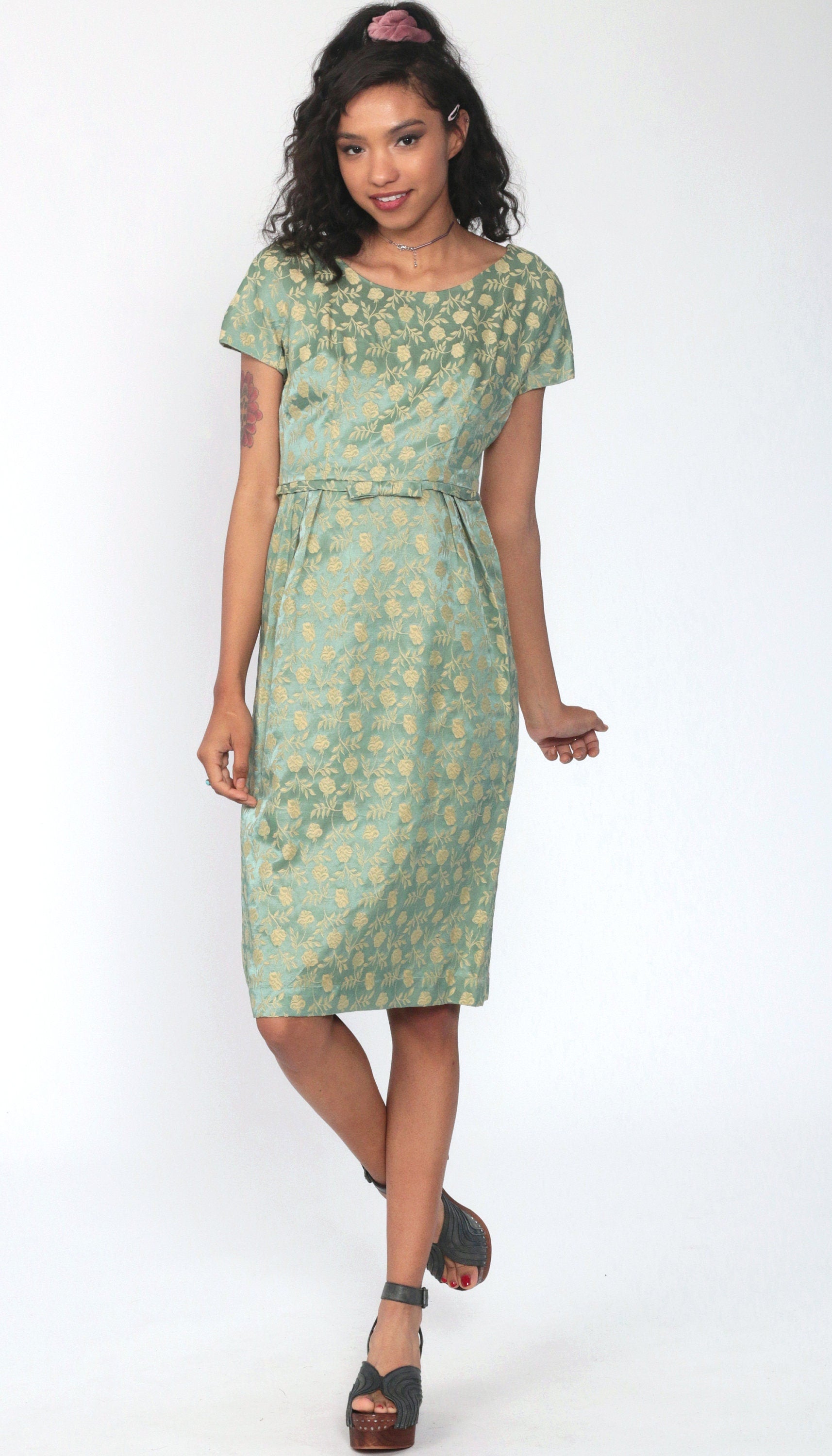 60s Leslie Fay Green Floral Brocade Dress Knee-Length Sheath Extra Small