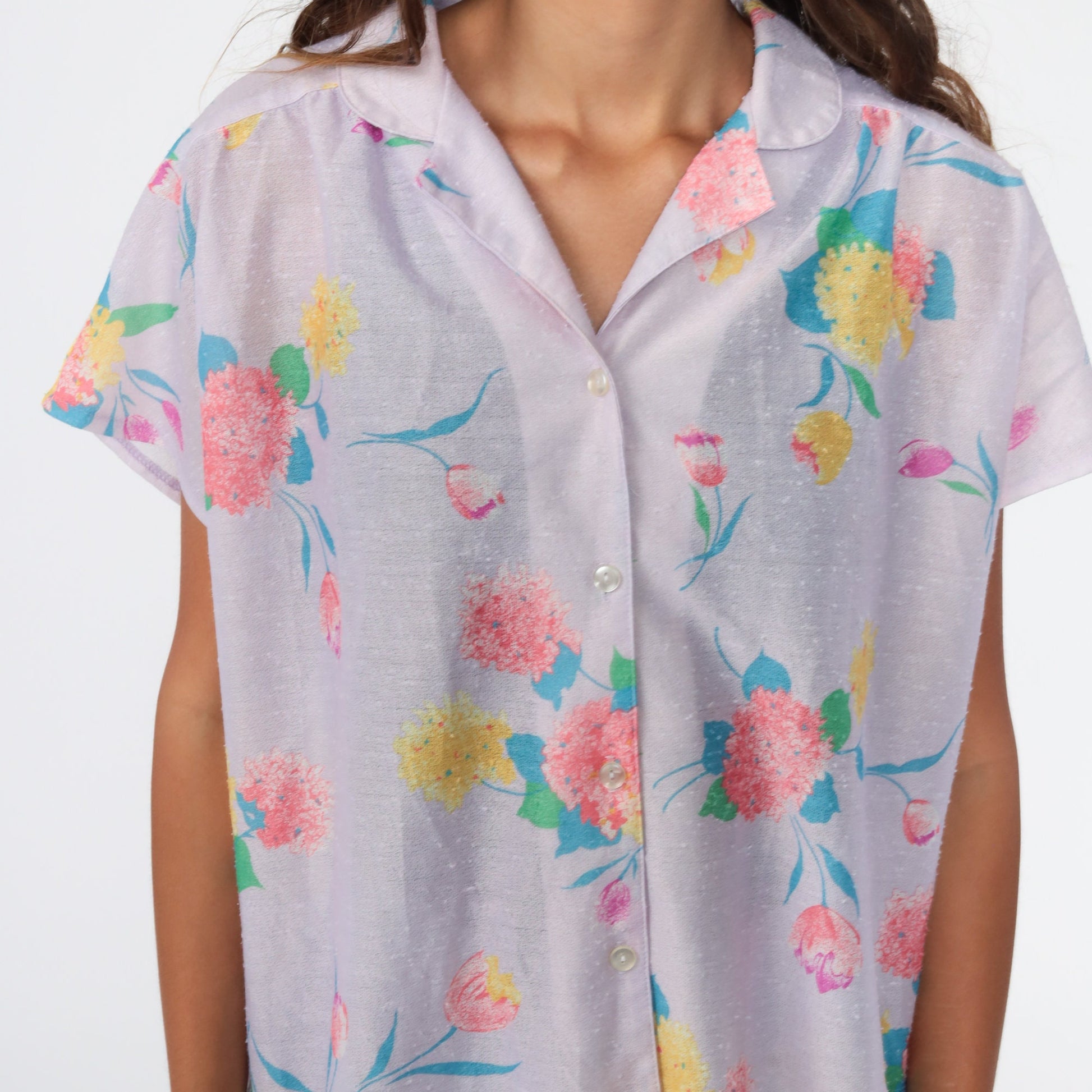 80s Lavender Floral Button-Up Blouse Short Sleeve Semi-Sheer Purple Top Large