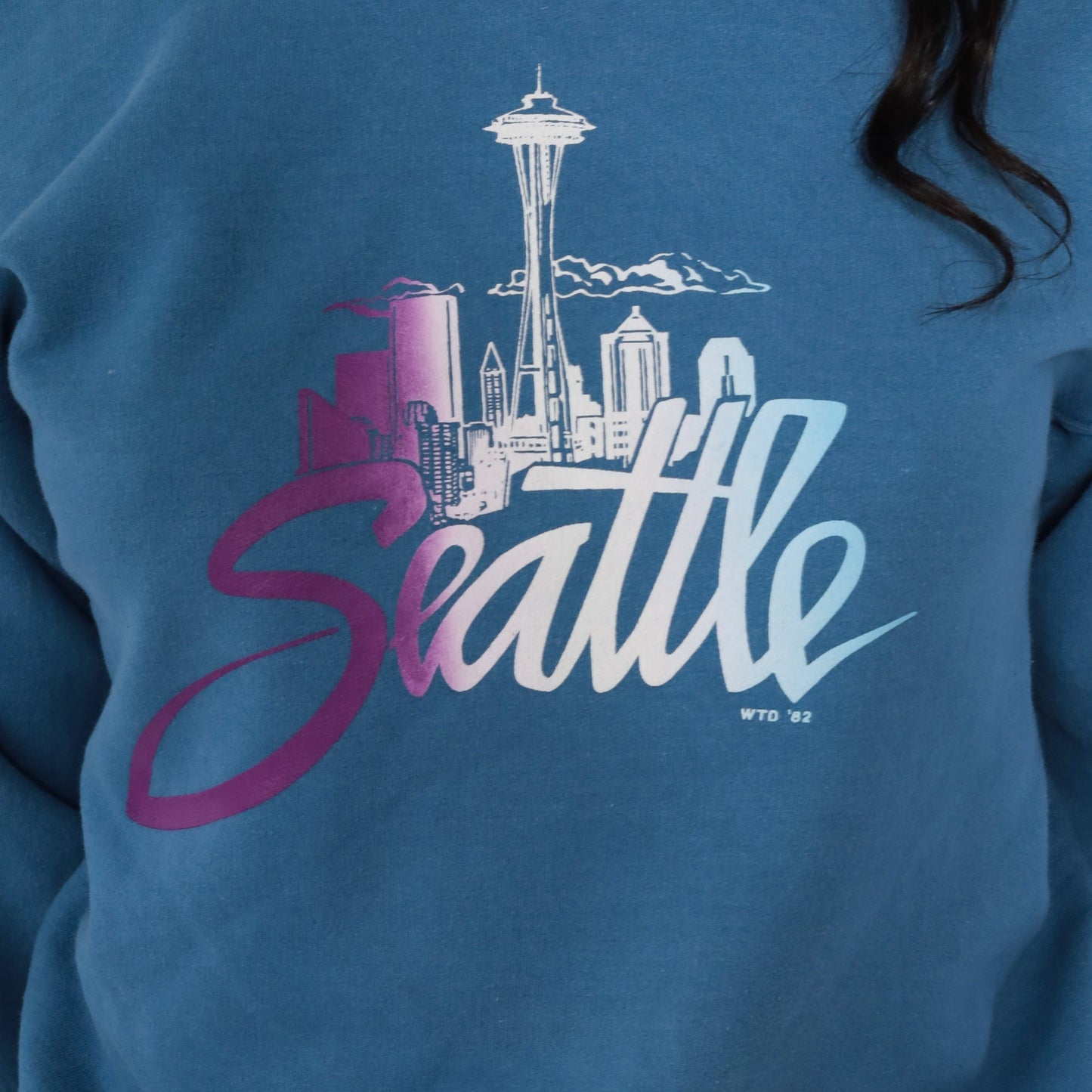 80s Seattle Space Needle Washington Graphic Sweatshirt Blue Extra Small