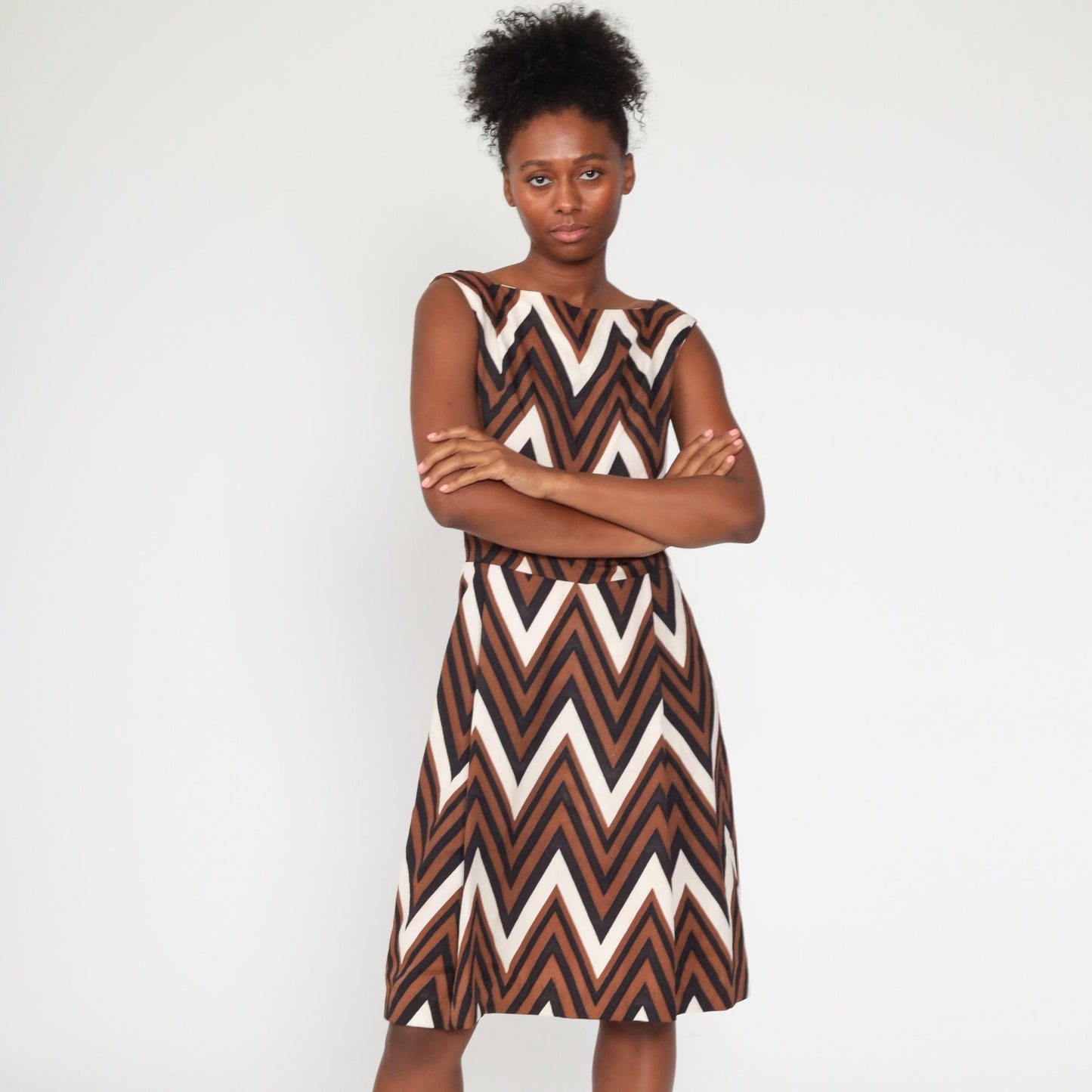 1970s Zigzag Striped Midi Dress Brown Black High Waist Sleeveless Small