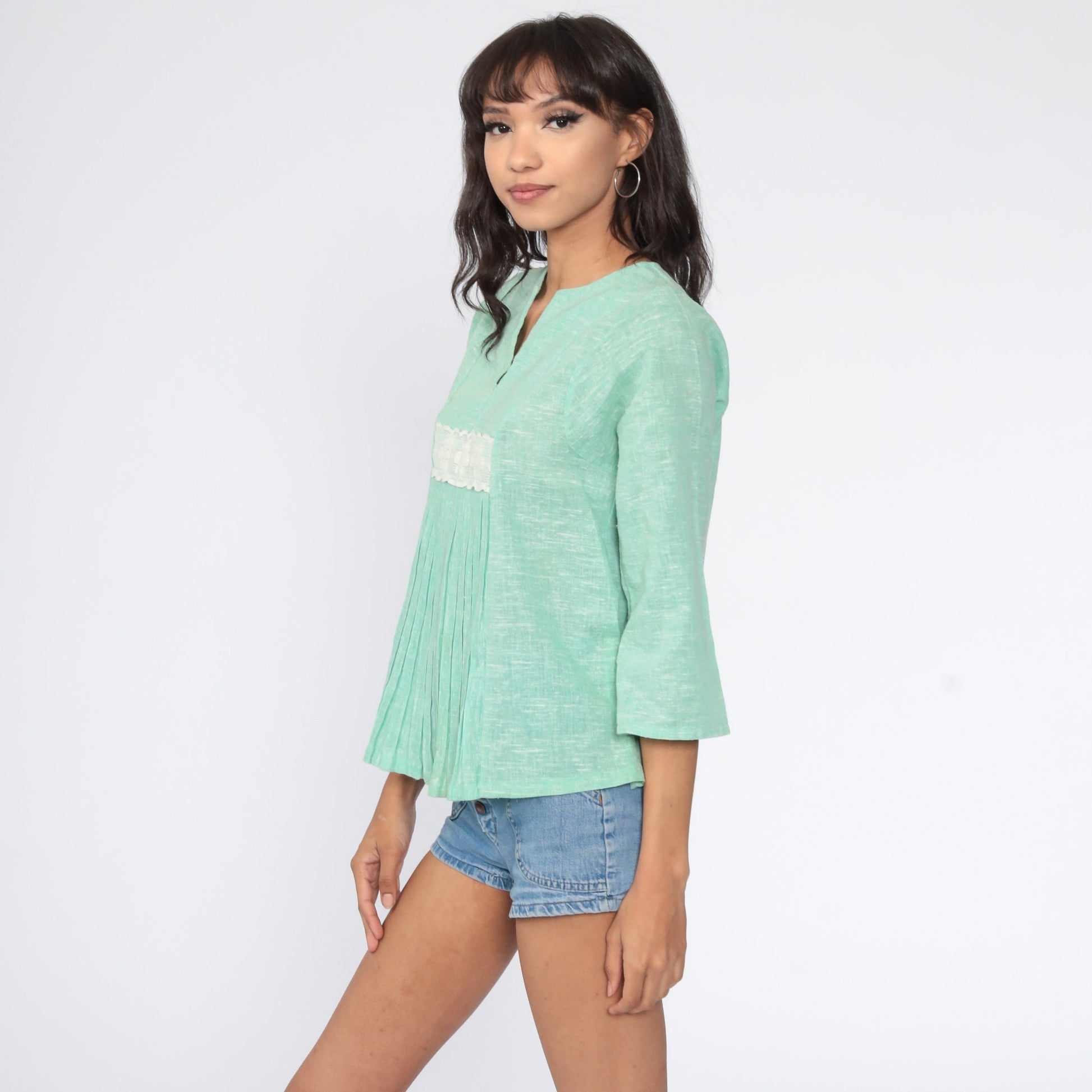 70s Mint Green Cotton Gauze Tunic Bell Sleeve Lace Trim Blouse Small