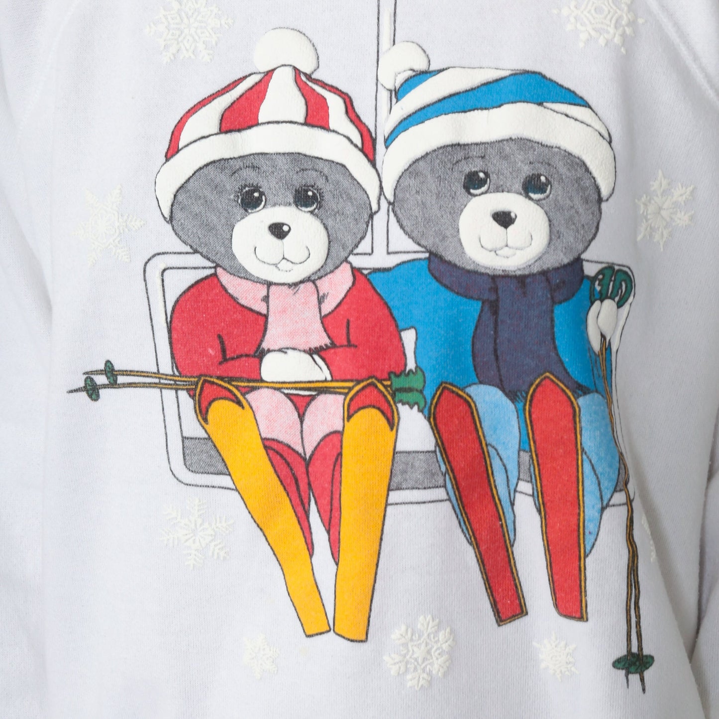 90s Teddy Bear Ski Graphic Sweatshirt White Crewneck Medium