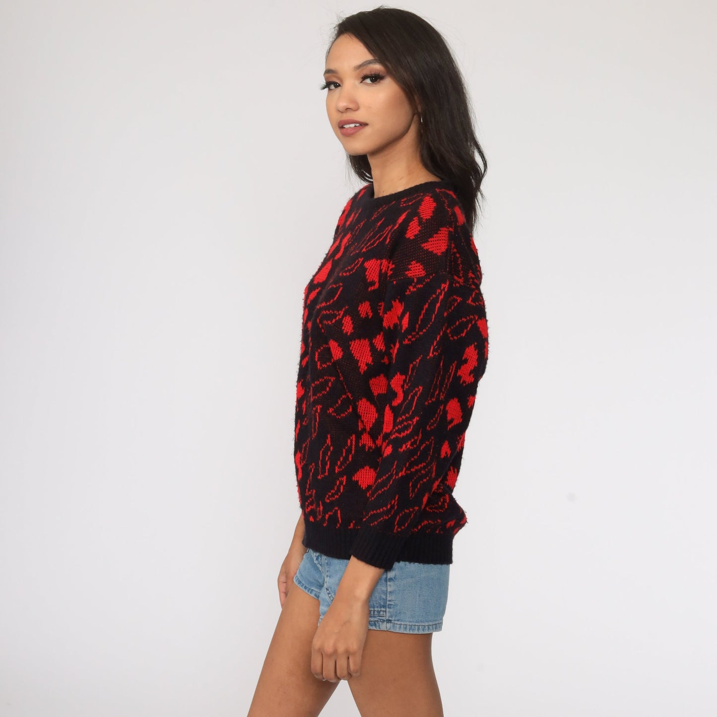 80s Black Knit Sweater with Red Leaf Abstract Design Medium