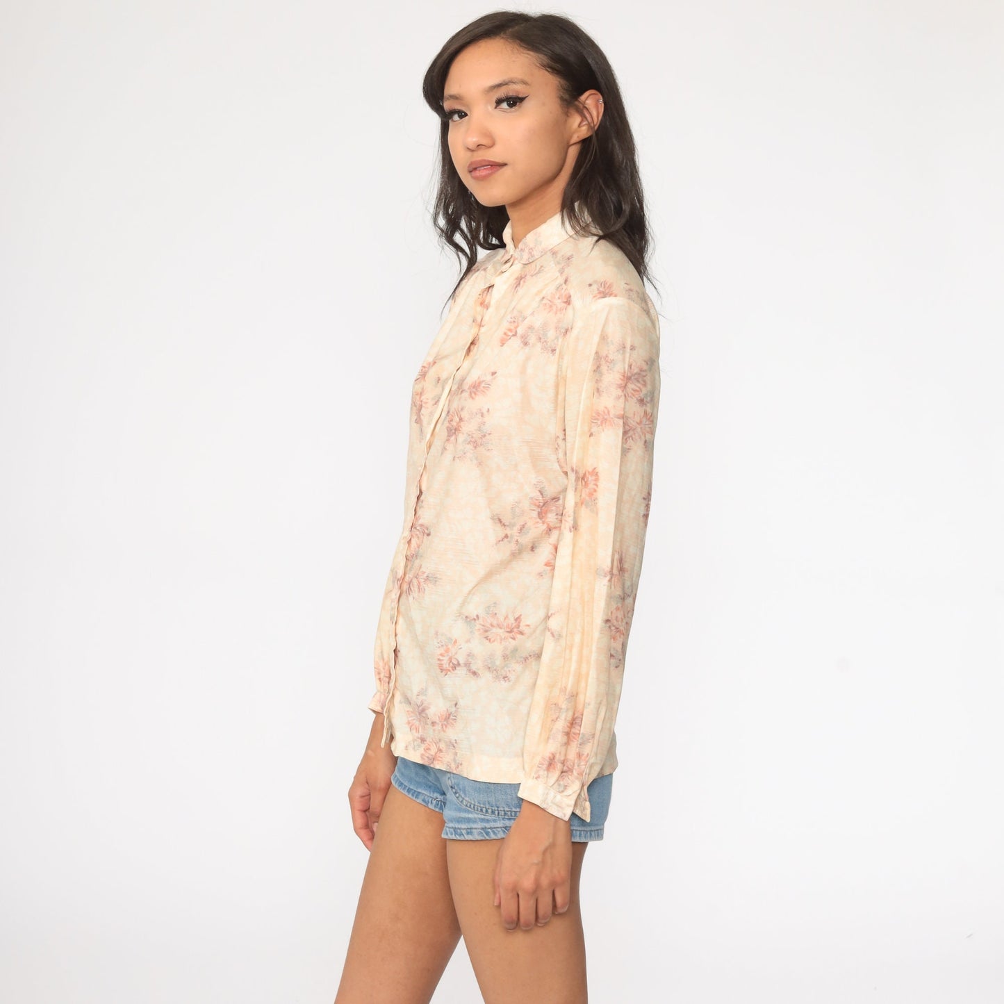 70s Floral Peter Pan Collar Blouse Cream Button-Up Long Sleeve Small
