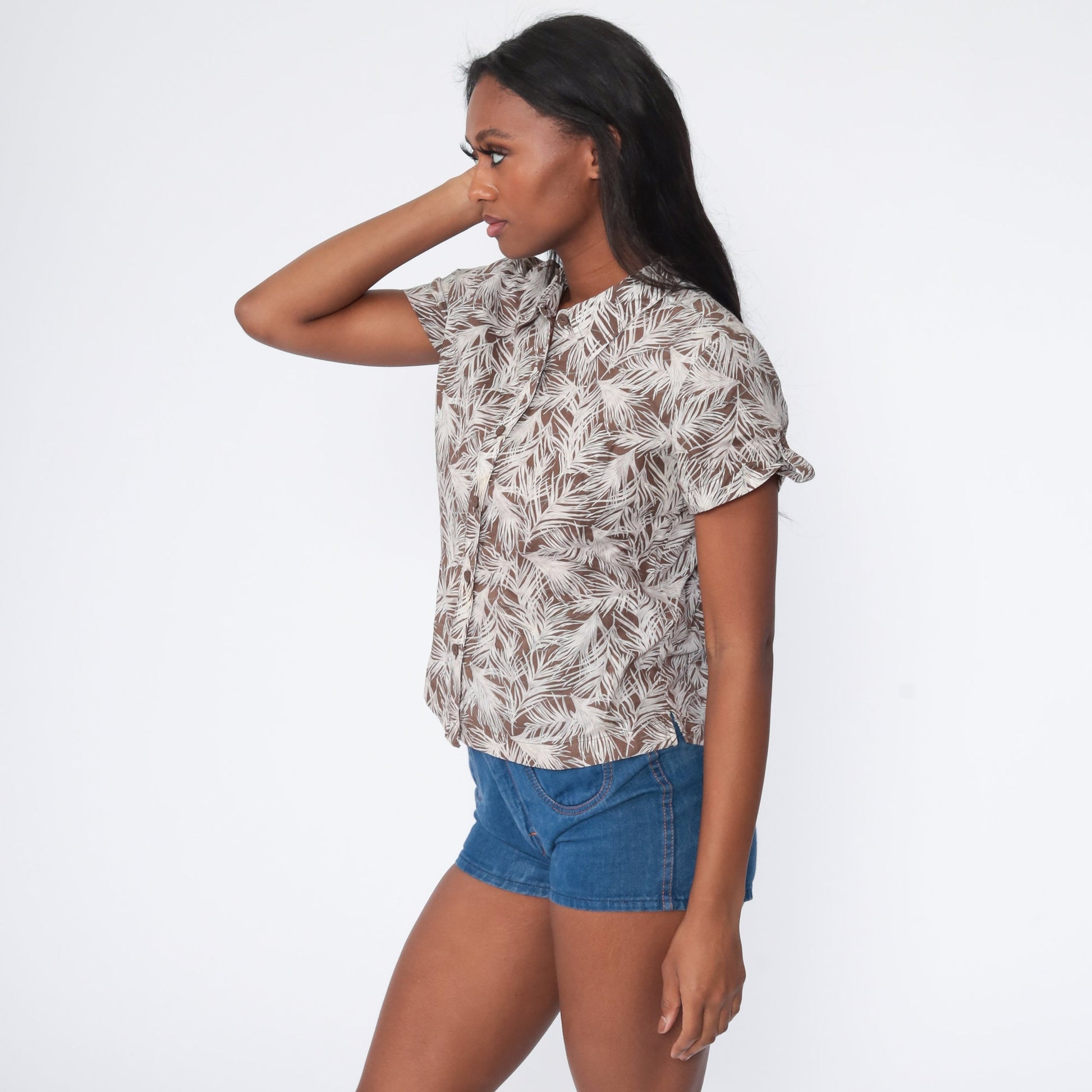 70s Feather Print Button-Up Shirt Short Sleeve Pointed Collar Brown Small