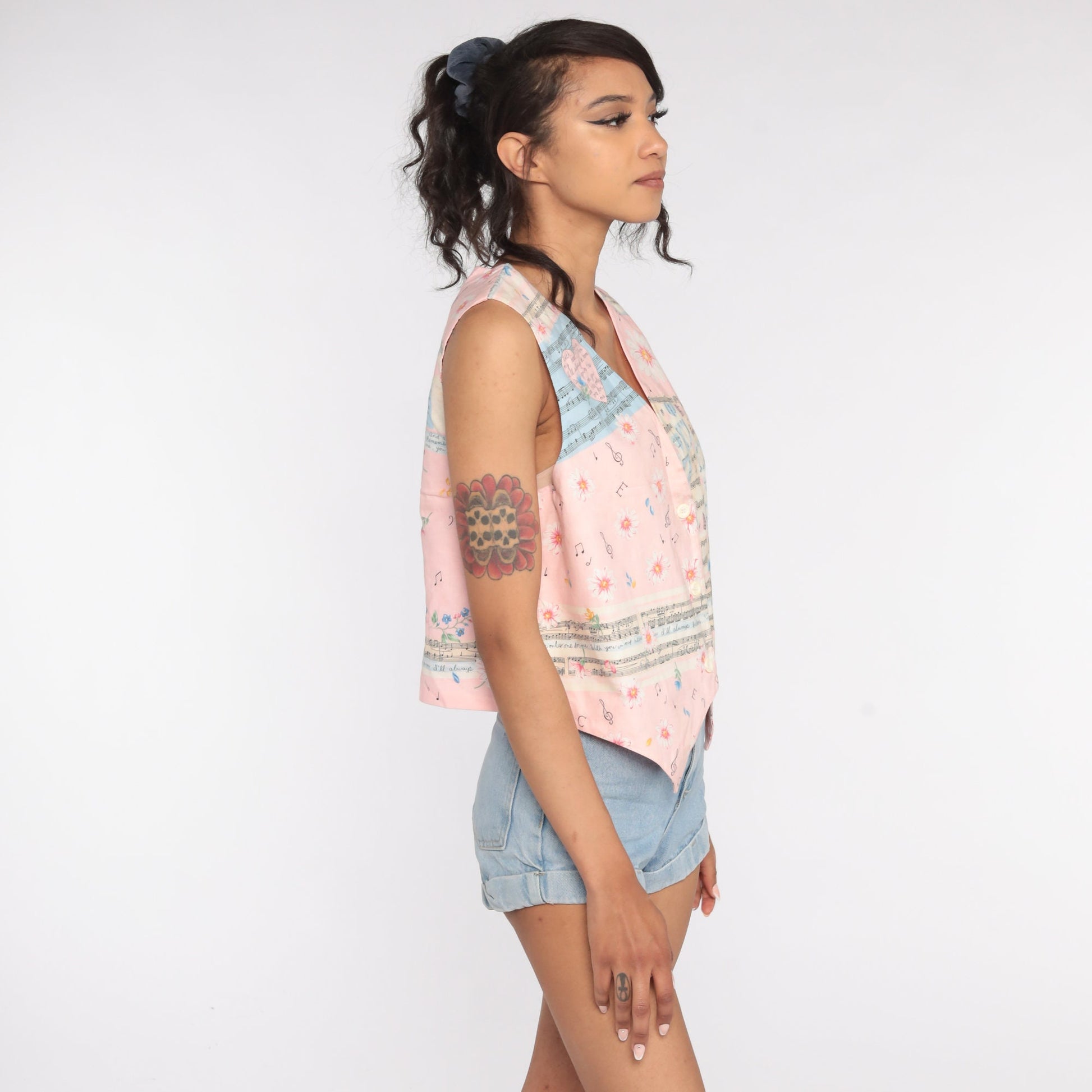 90s Floral Music Note Tank Top Pink Heart Button Up Medium