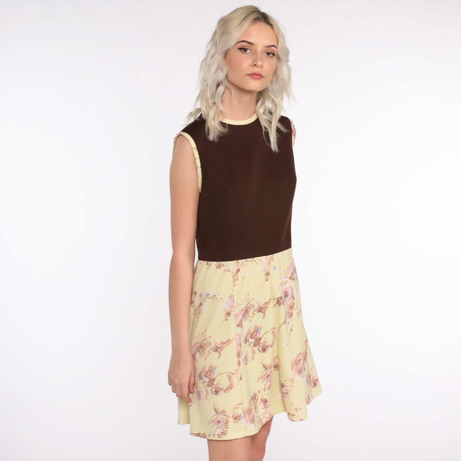 70s Floral Mini Dress High Waisted Sleeveless Brown Yellow Medium