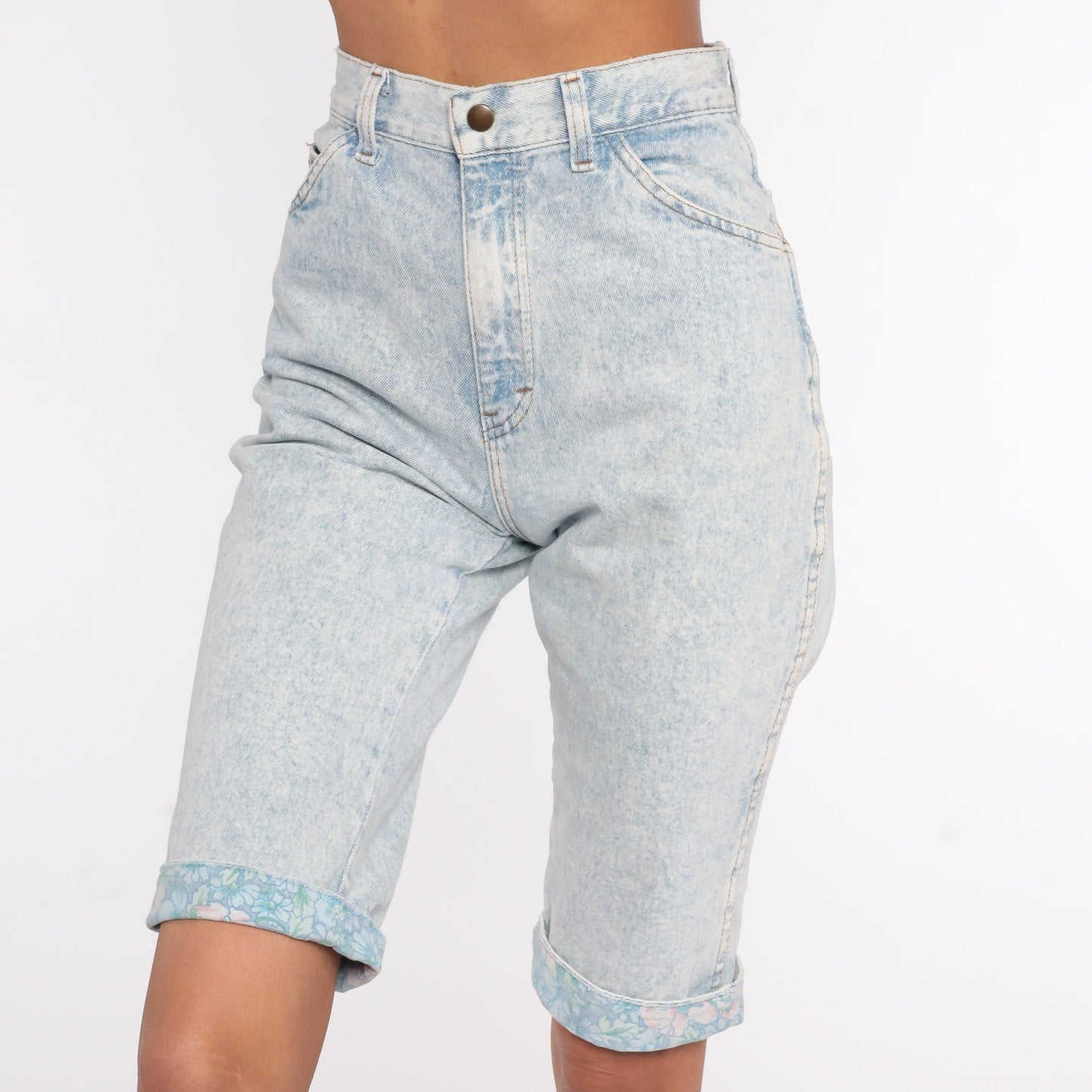 90s Acid Wash Denim Shorts Floral Cuff High Waist Bermuda Light Blue Extra Small