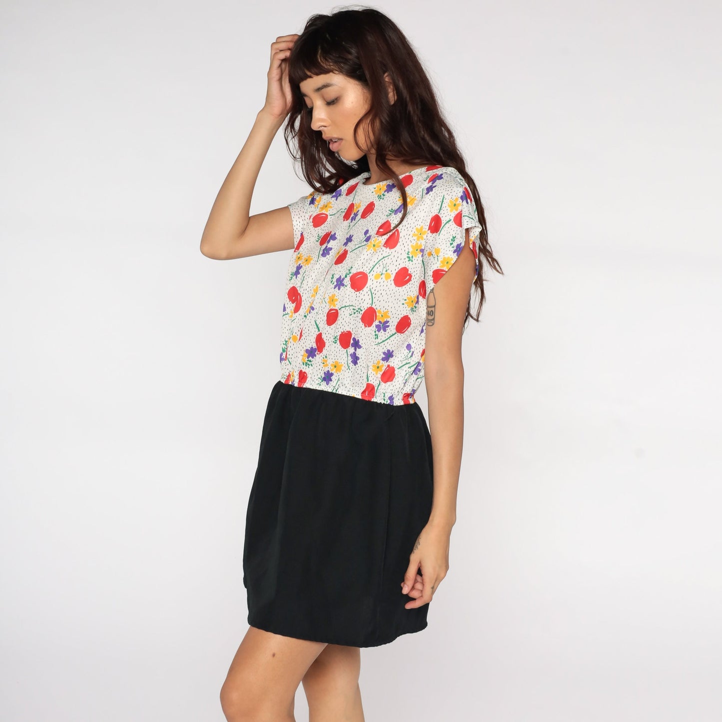 70s Floral Mini Dress White Bodice Black Skirt High Waist Wool Cap Sleeve Extra Large