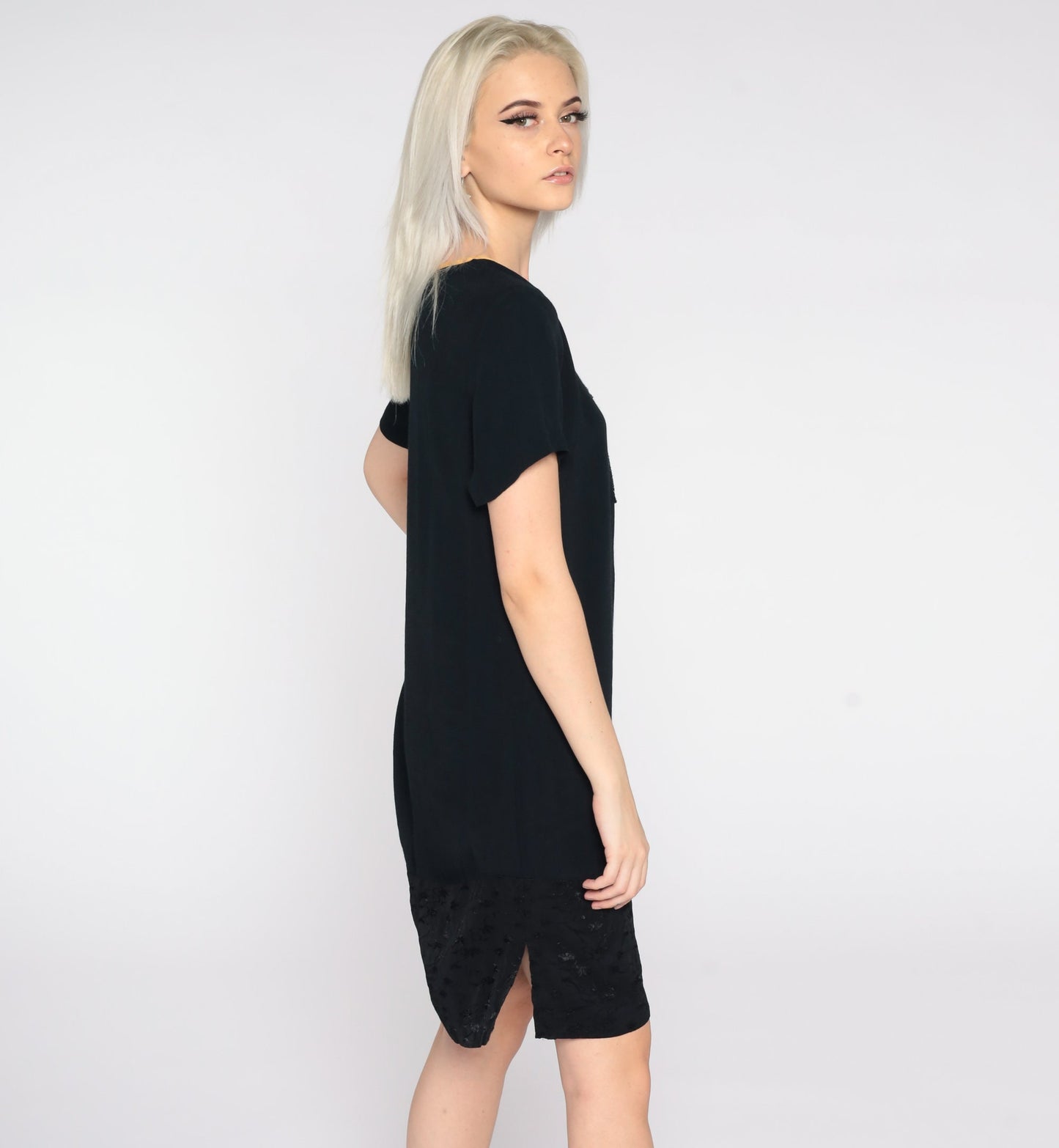 90s Black Mini Shift Dress Floral Embroidery Short Sleeve Small S