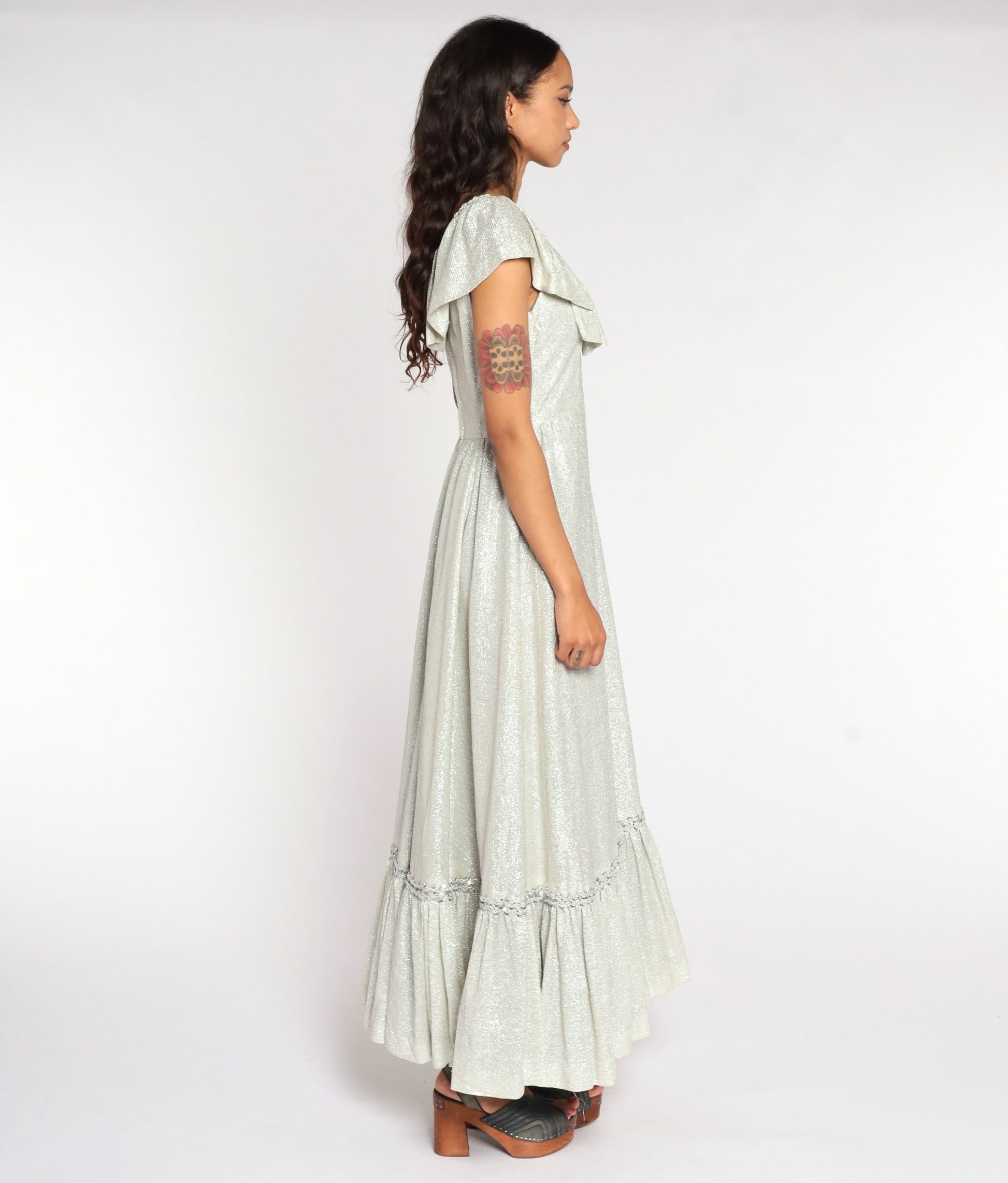 70s Silver Metallic Maxi Dress High Waist Flutter Sleeve Bertha Collar Small