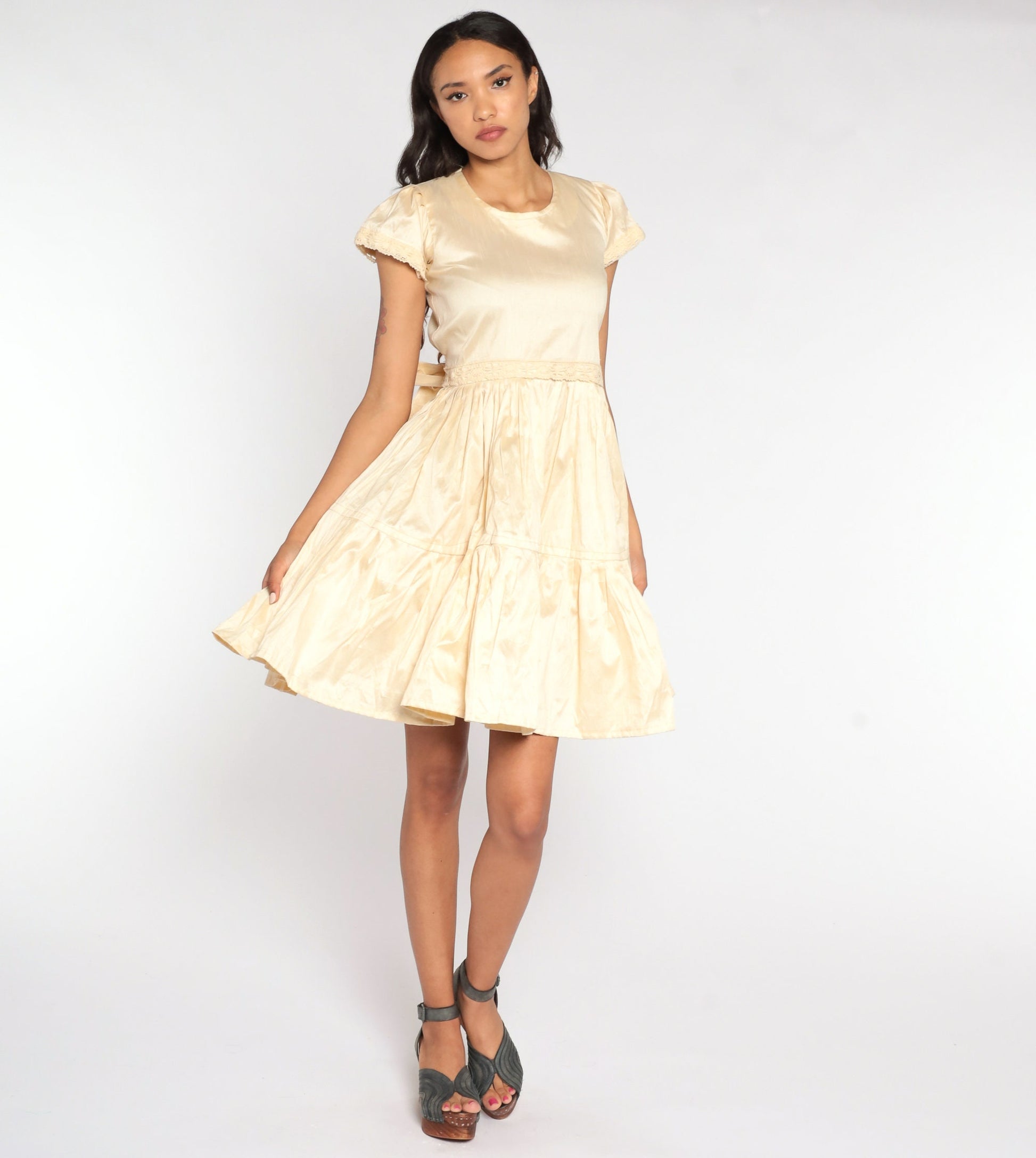 70s Cream Mini Dress Puff Sleeve High Waist Tiered Flounce Small