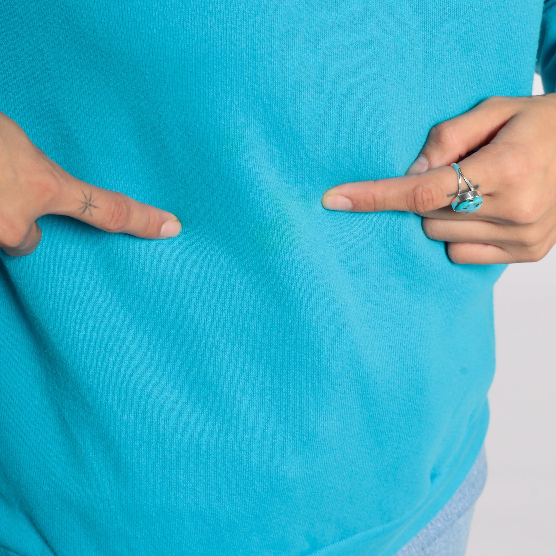80s Floral Raglan Sweatshirt Blue Graphic Crewneck Small