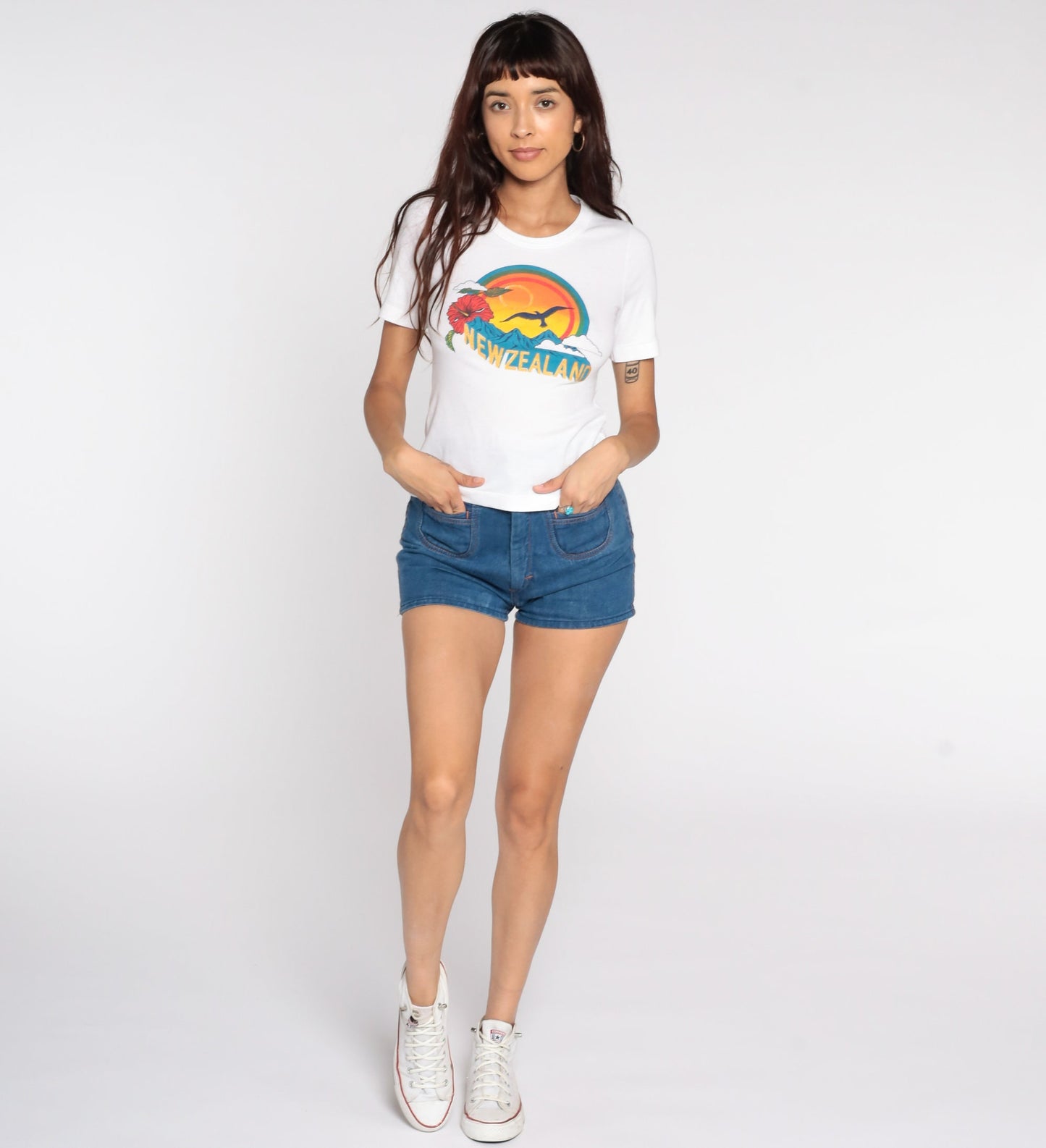 80s New Zealand Graphic Tee Rainbow Sunset Mountain Single Stitch Small