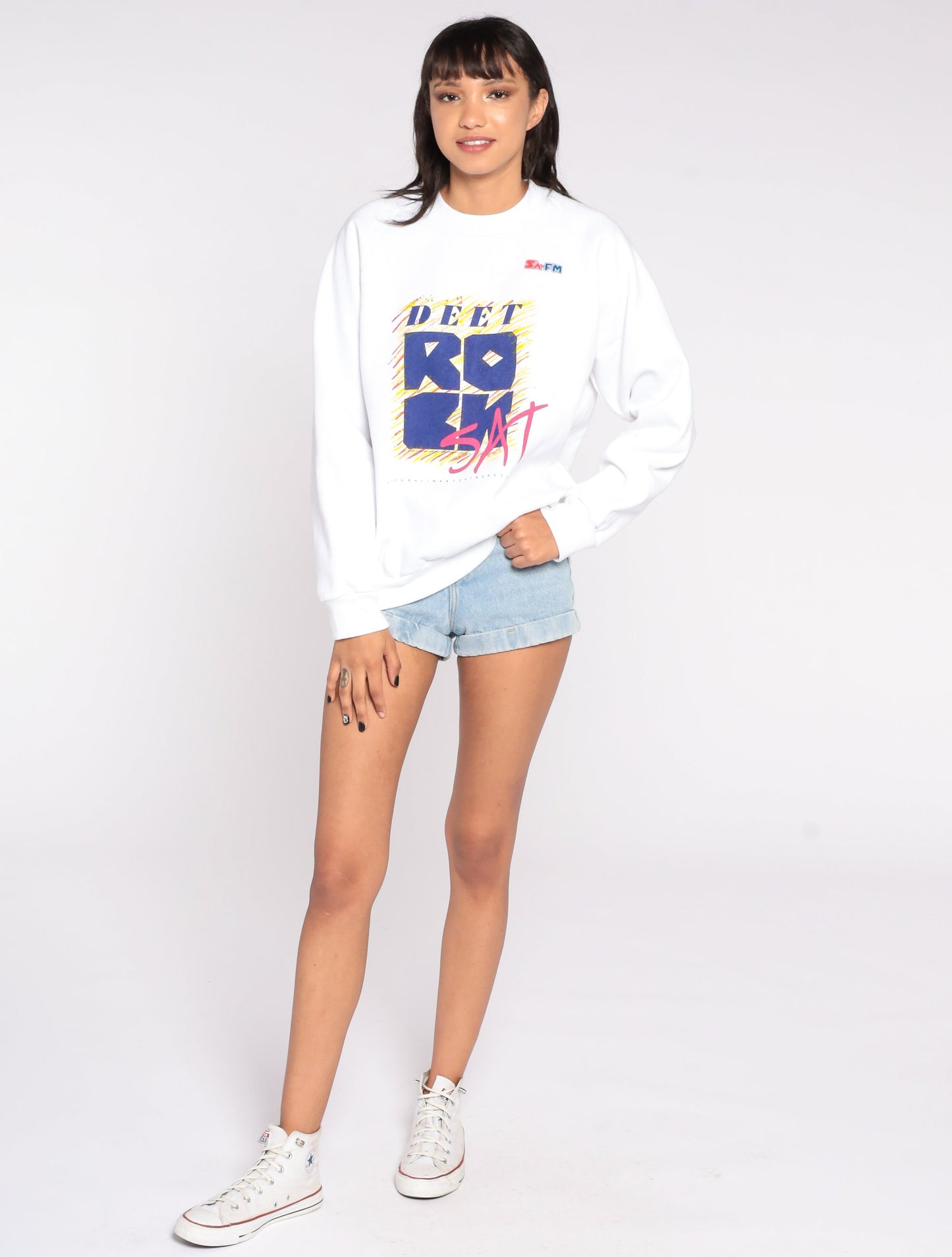 90s Deet Rocksat Australia Radio Graphic Sweatshirt White Crewneck Large