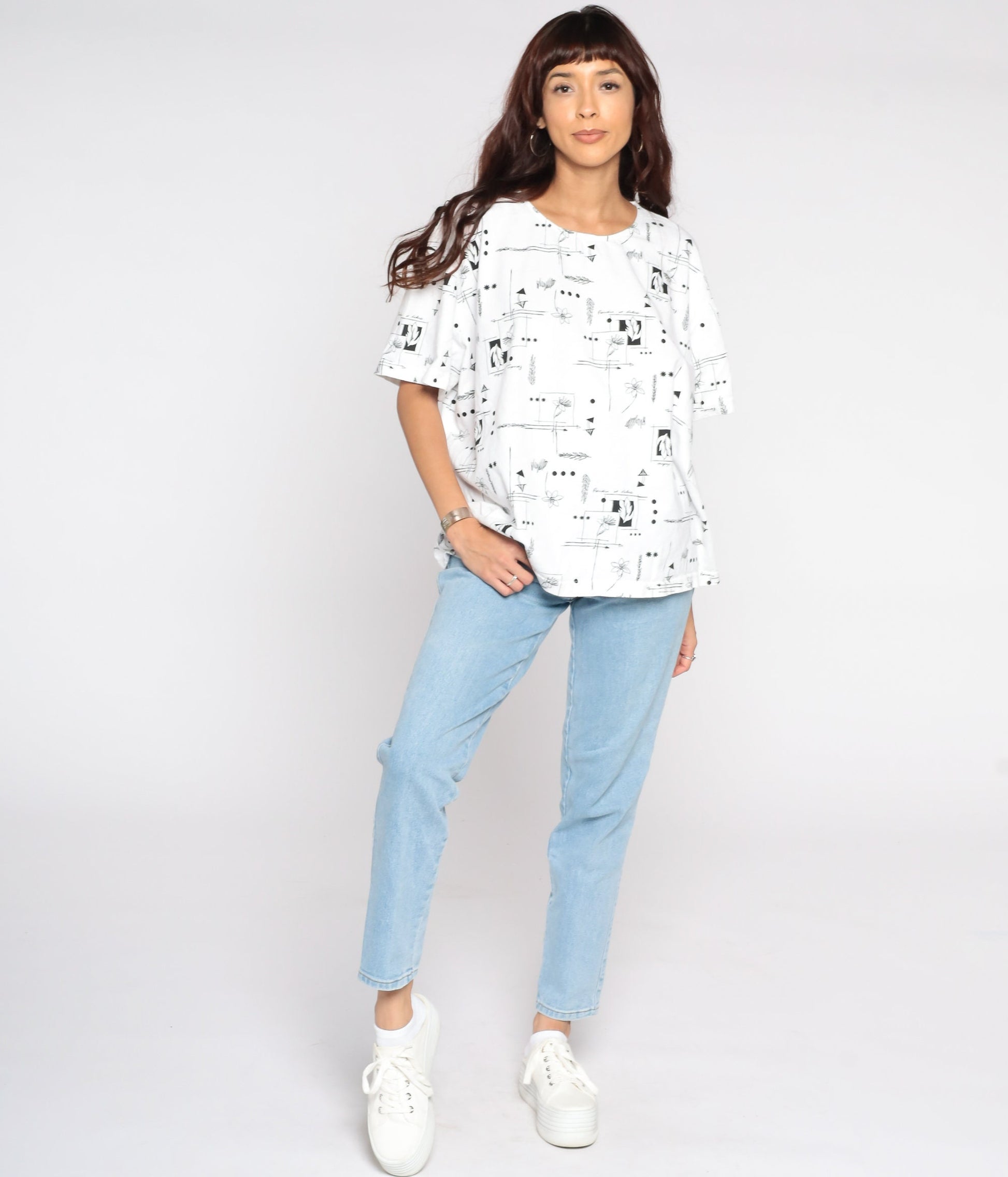 90s Floral Graphic T-Shirt White Black Flower Print Cotton Extra Large XXL