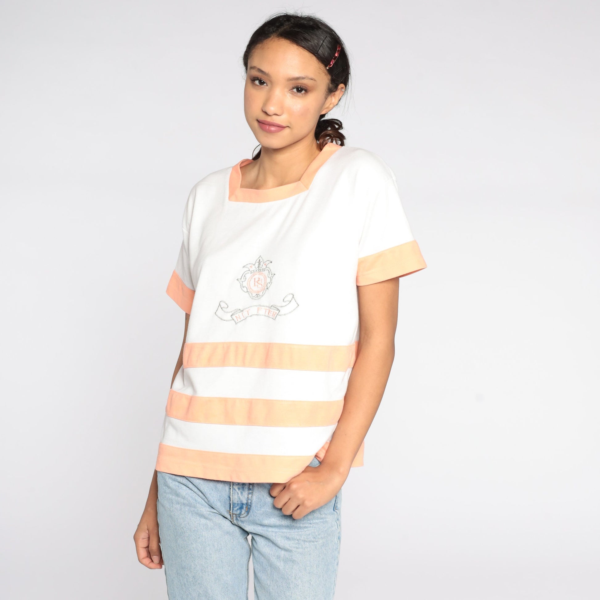 80s Embroidered Crest T-Shirt White Peach Striped Cotton Tee Large L