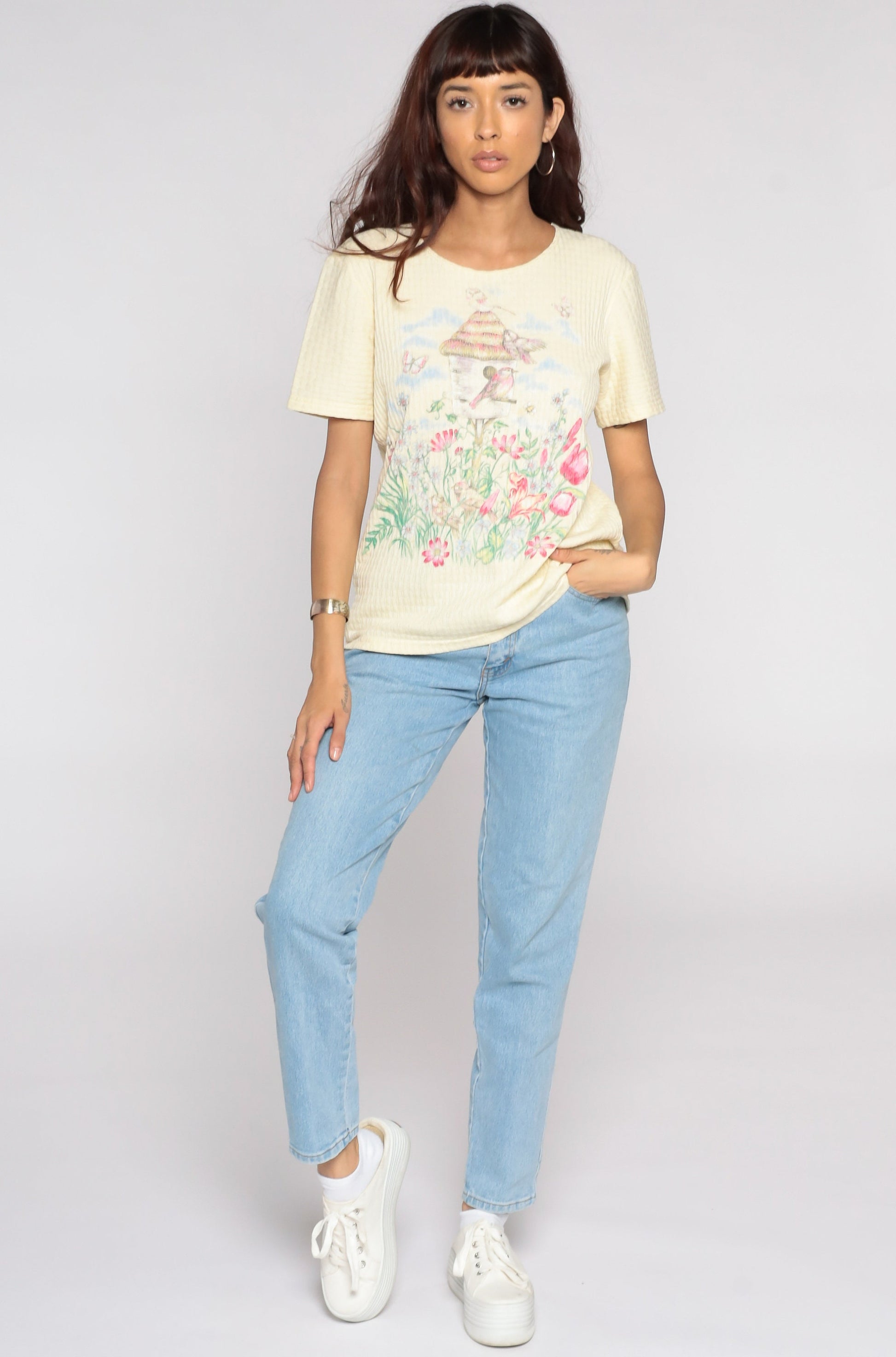 90s Yellow Floral Bird Graphic T-Shirt Ribbed Knit Small S