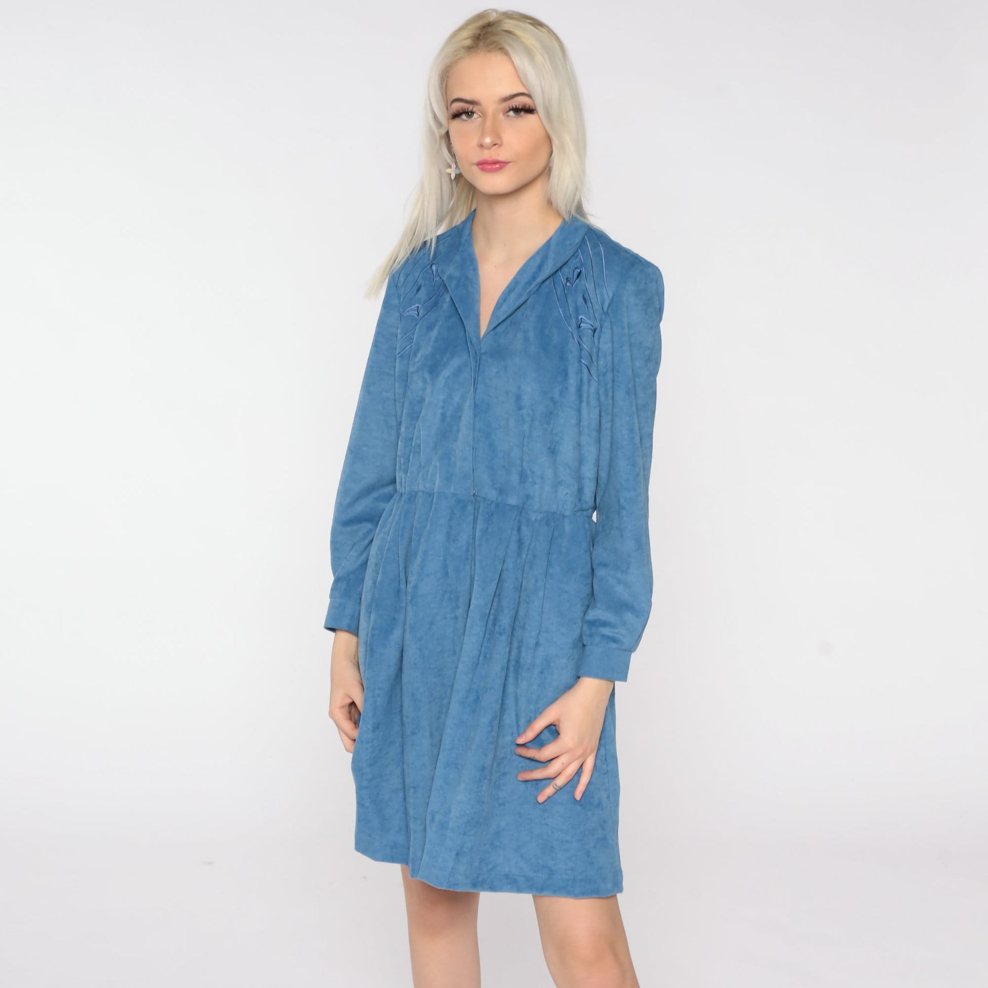 80s Blue Floral Embroidered Mini Shirtdress High Waist Button Up Long Sleeve Medium