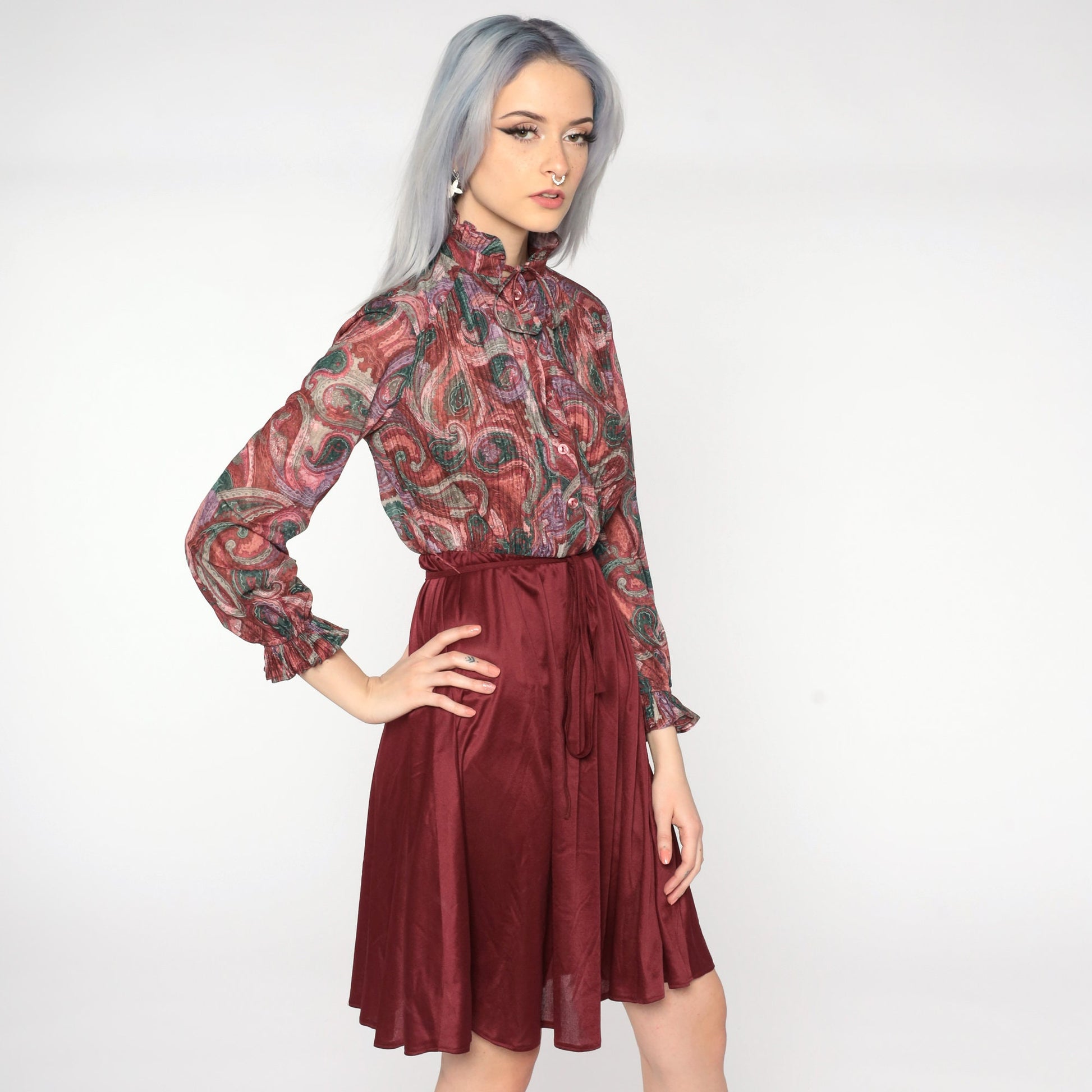 80s Paisley Mini Dress Burgundy Button-Up High Waisted Long Sleeve Small