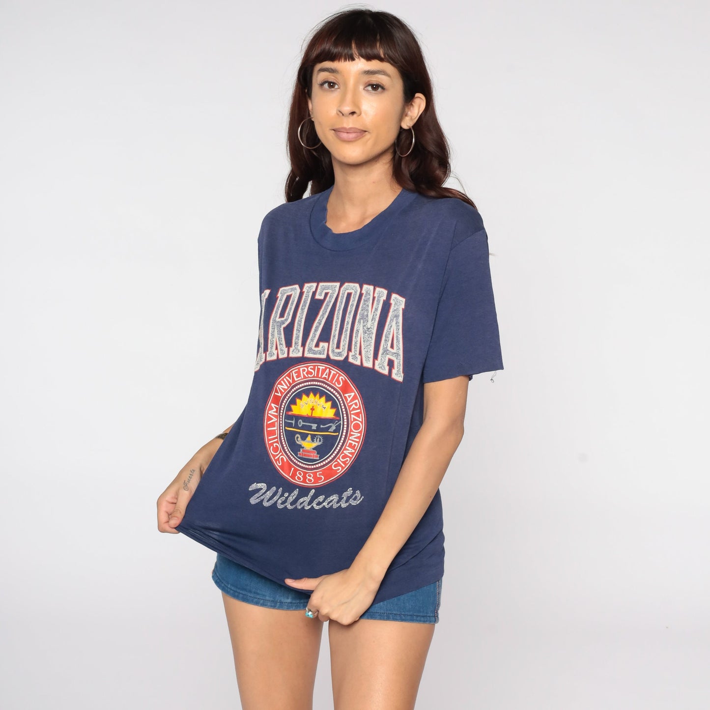 Arizona Wildcats University Football Tee 80s Graphic T-Shirt Medium