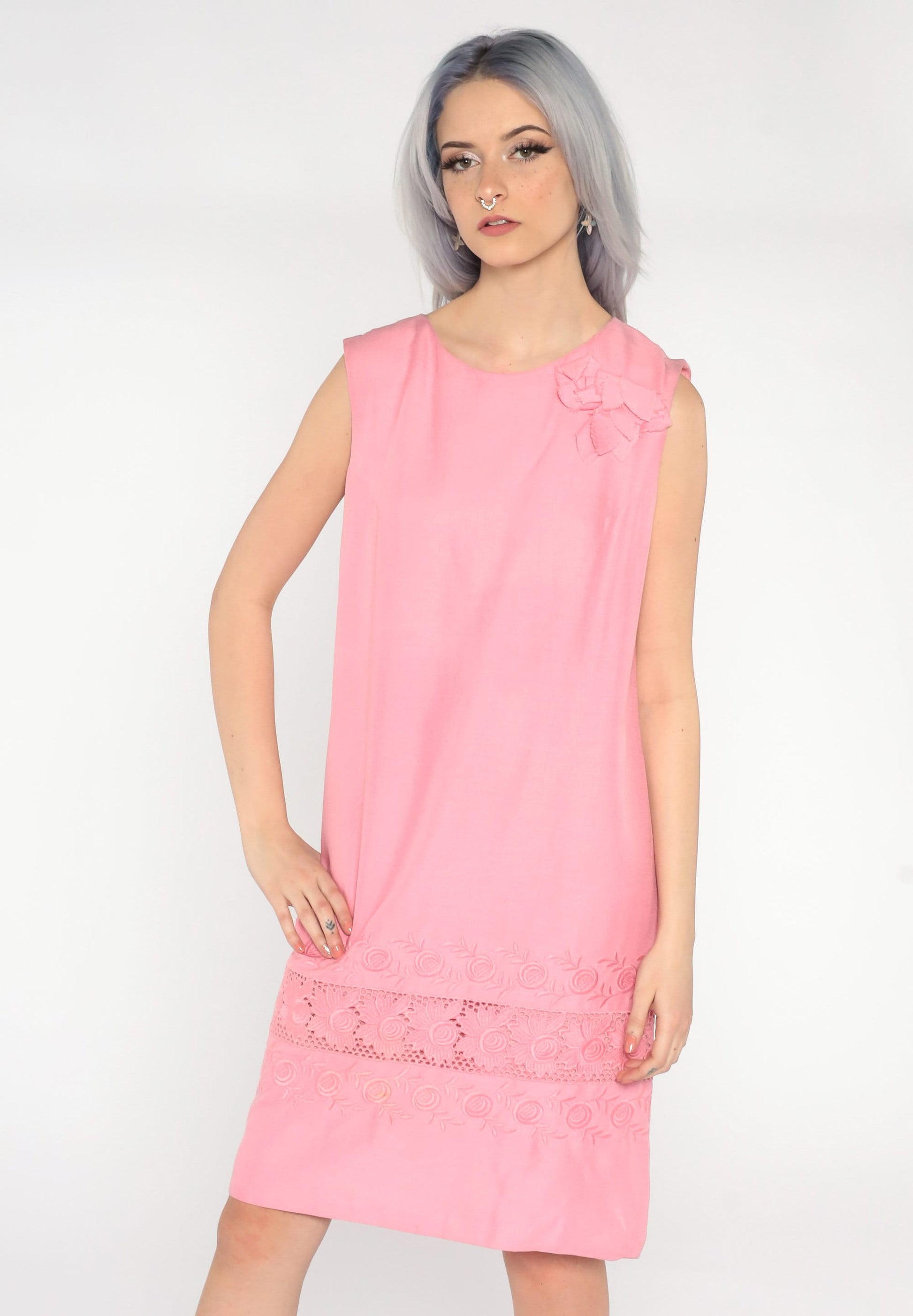 60s Floral Embroidered Shift Mini Dress Pink Sleeveless Small Medium