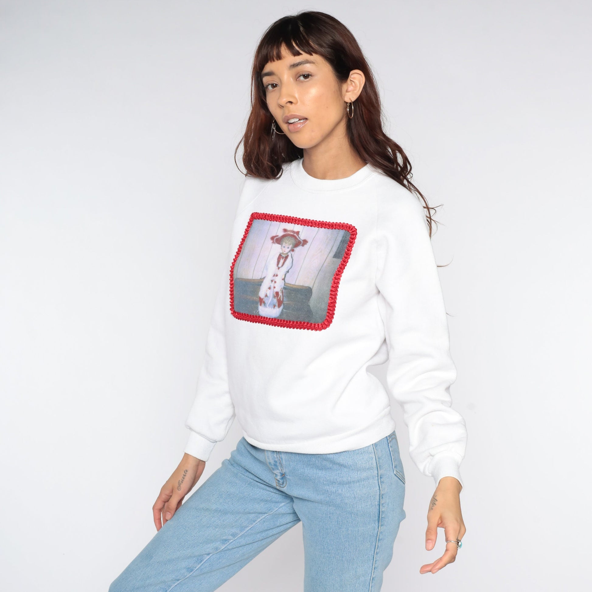 80s Gothic Sweatshirt Victorian Doll Print White Crewneck Small