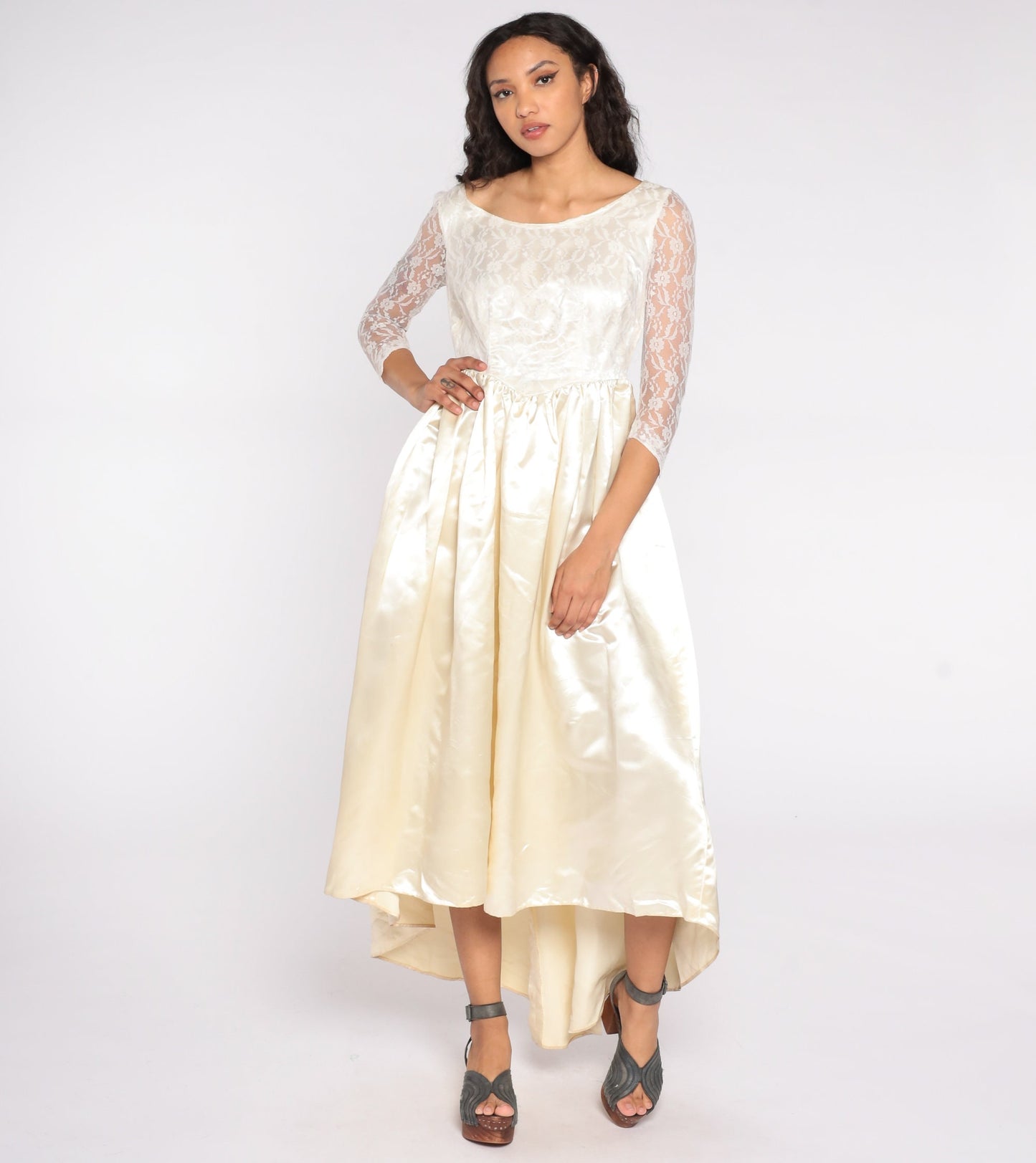 1960s Cream Lace Wedding Dress Basque Waist Maxi Small