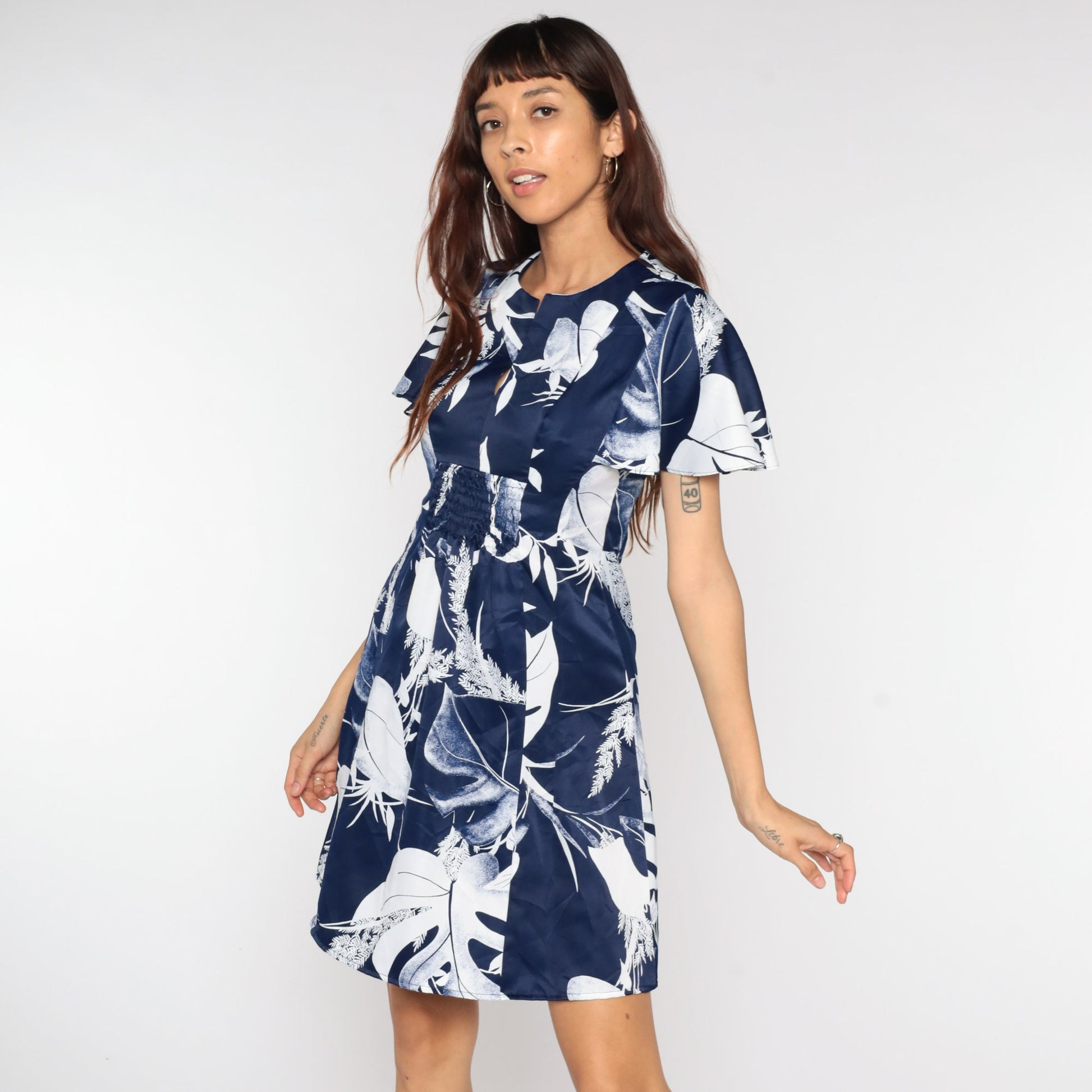 70s Babydoll Mini Dress Navy Leaf Print Empire Waist Flutter Sleeve Small