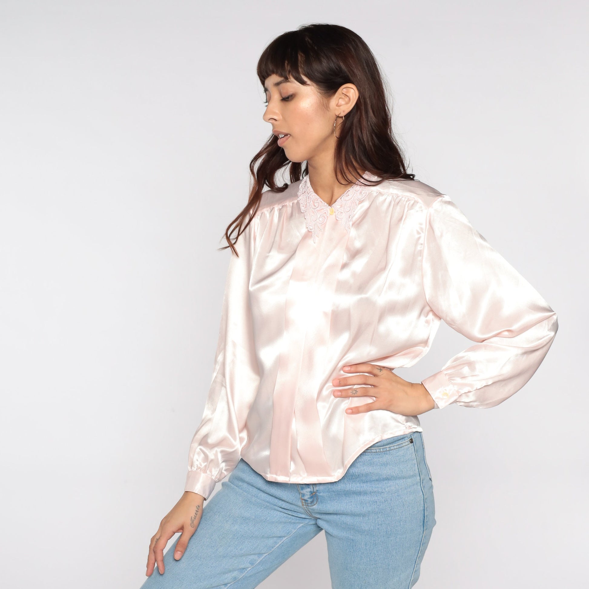 80s Baby Pink Satin Blouse Lace Collar Button Up Long Sleeve Medium