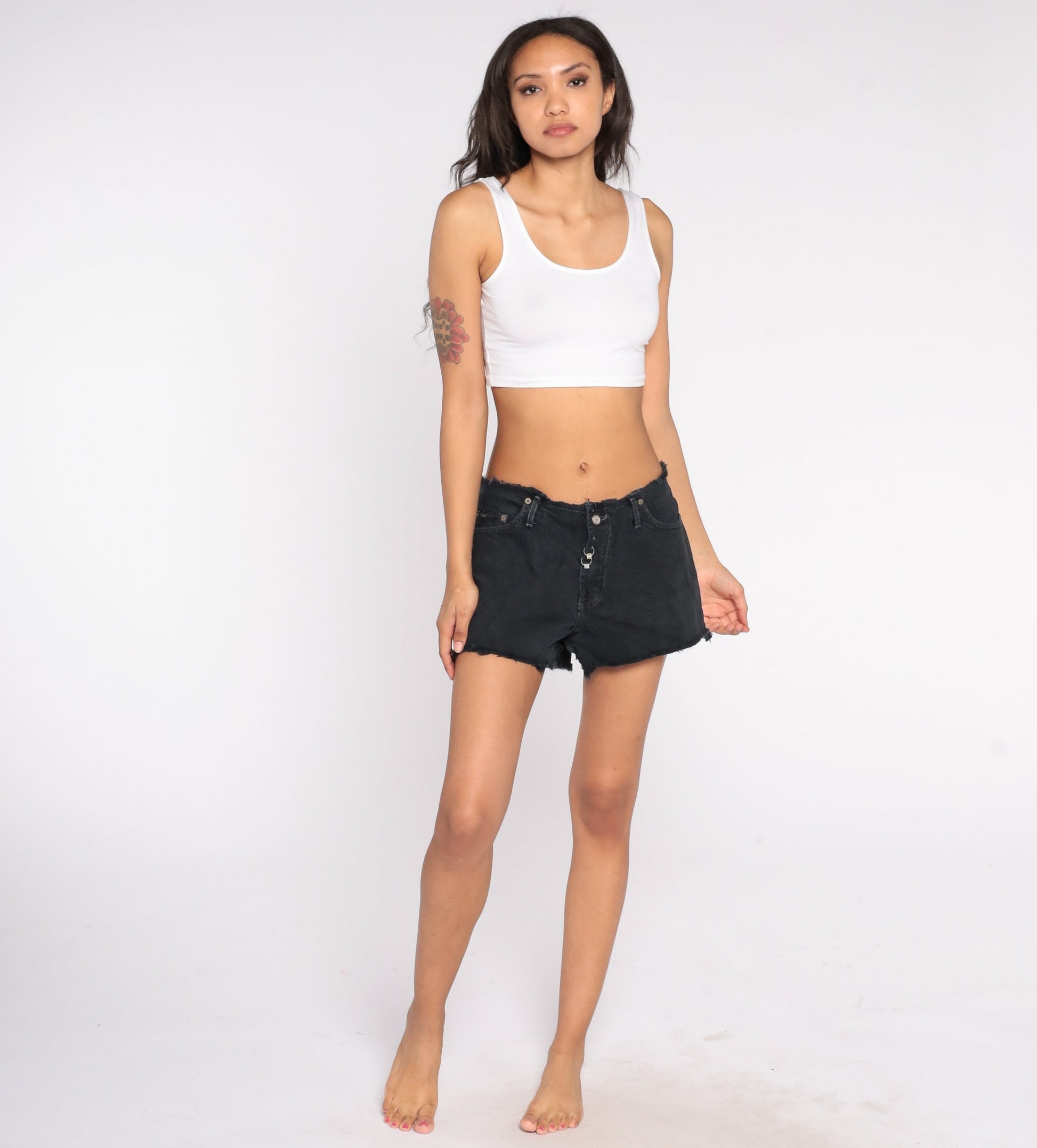 Y2K LEI Black Denim Cutoff Shorts Flower Bead Mid Rise Medium M