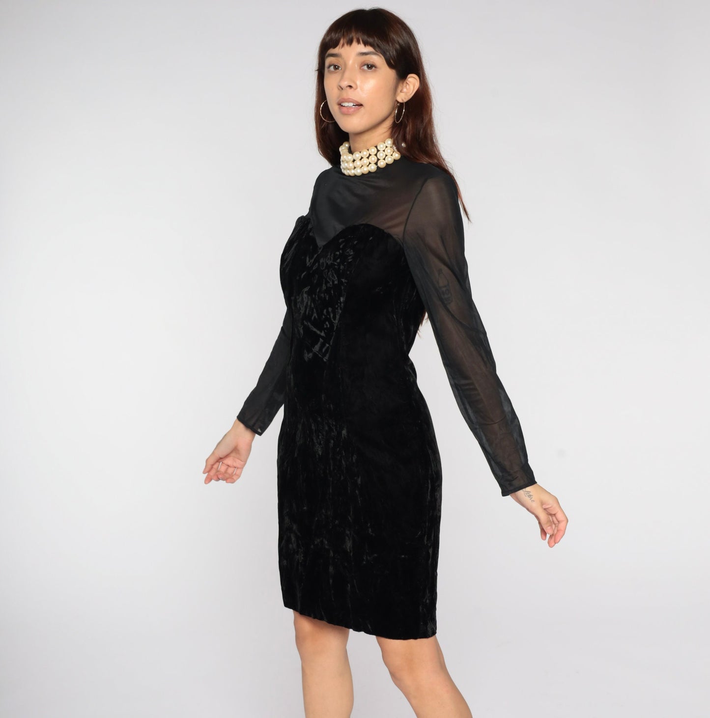 80s Black Velvet Beaded Sweetheart Dress Illusion Neckline Sheath Cocktail Medium