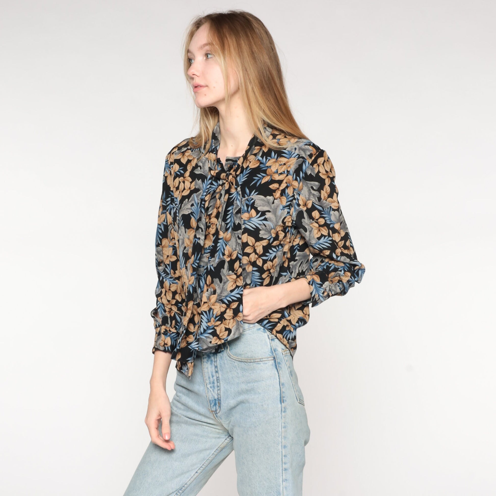 90s Black Leaf Print Ascot Blouse Long Sleeve Button Up Medium
