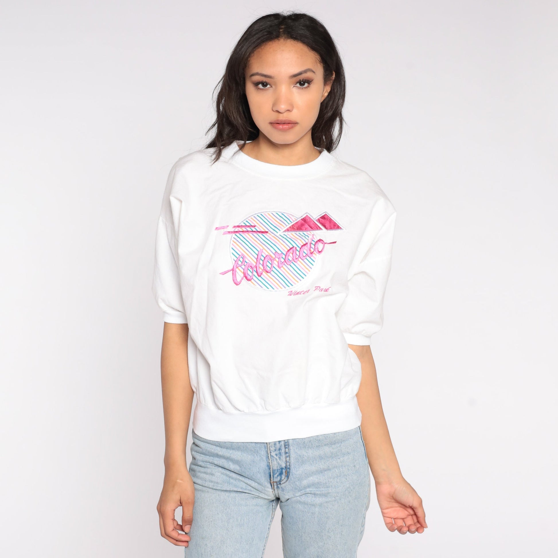 80s Winter Park Colorado Graphic T-Shirt Embroidered Banded Hem White Pink Small