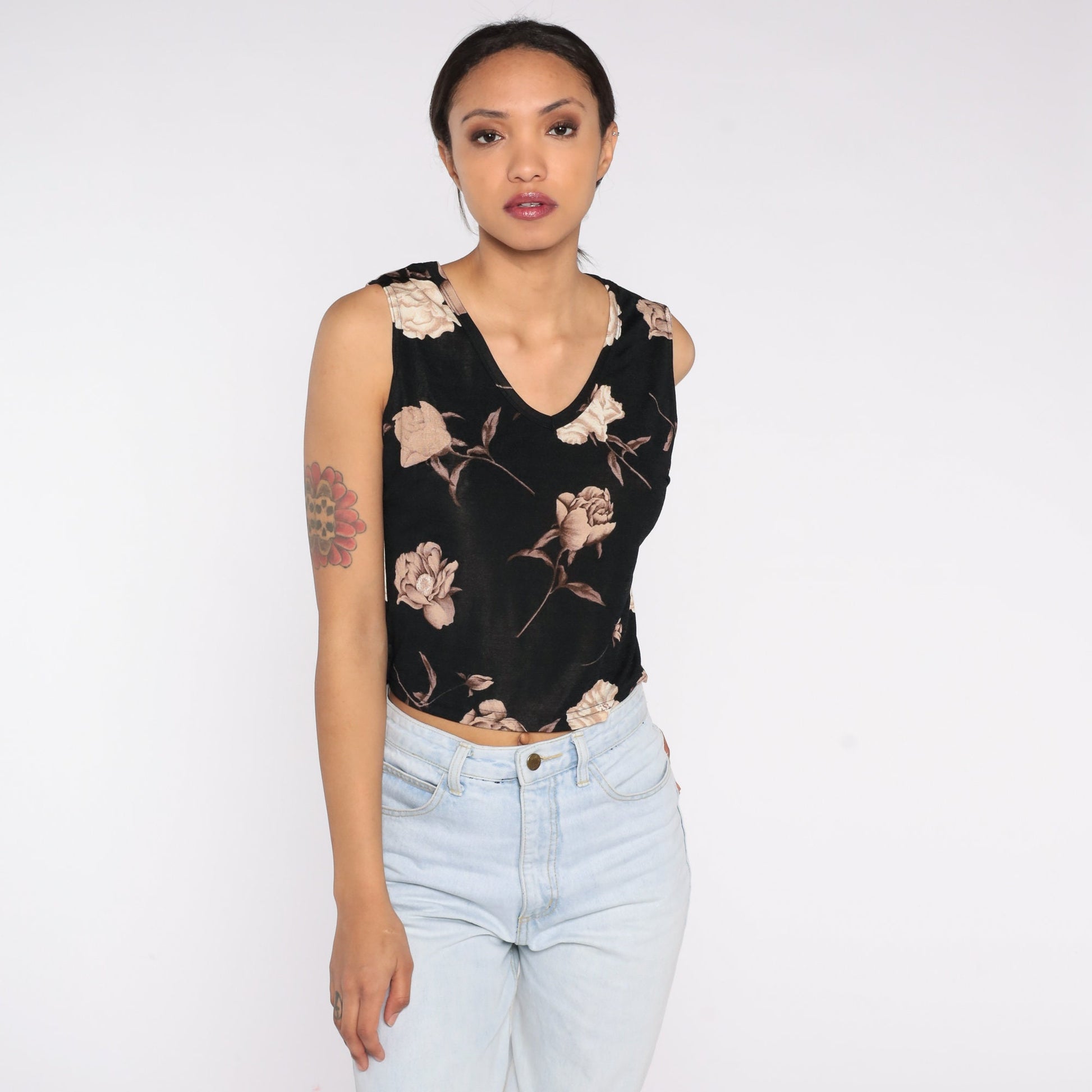 90s Black Floral Tank Top V Neck Cropped Sleeveless Blouse Medium