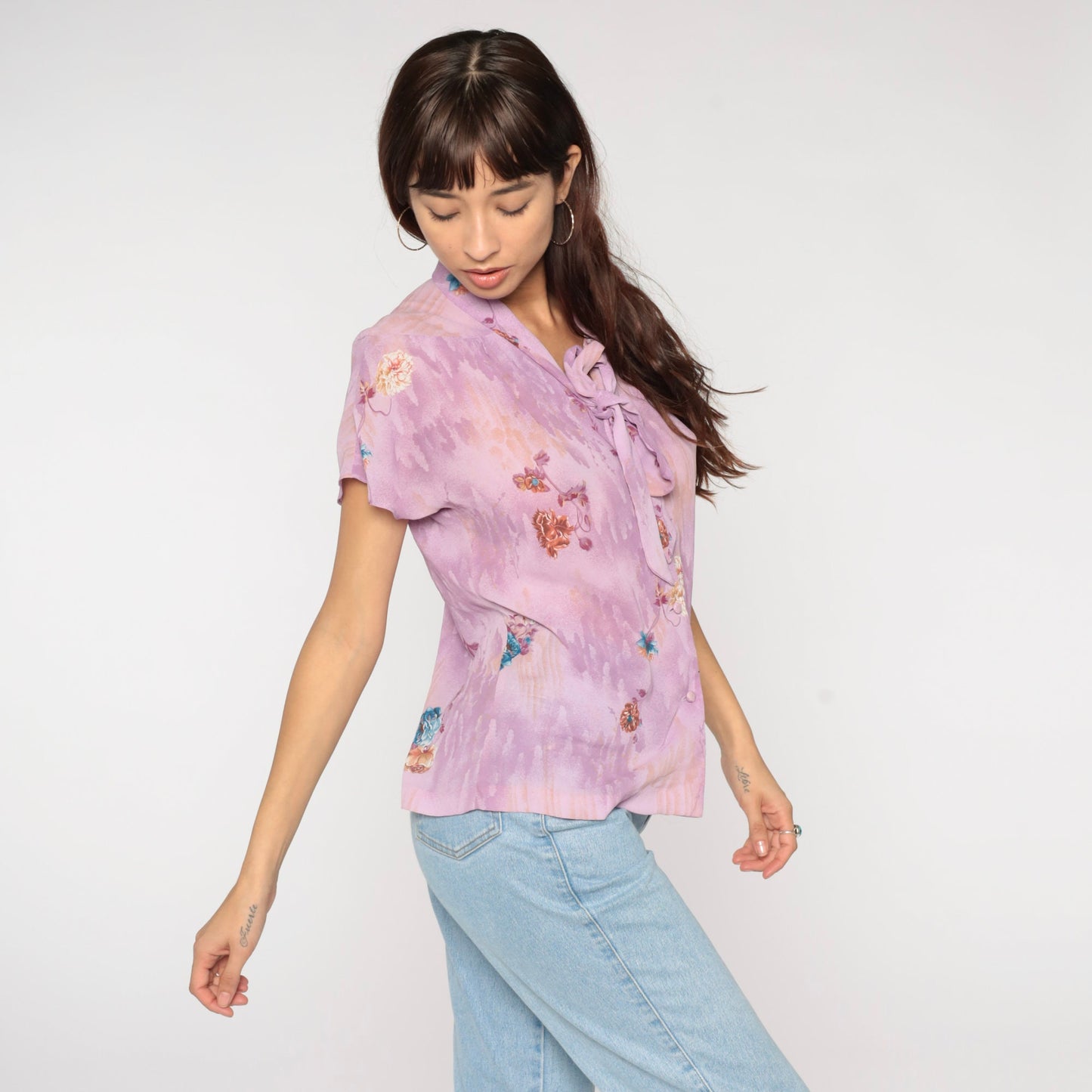 70s Purple Floral Ascot Blouse Button-Up Short Sleeve Small